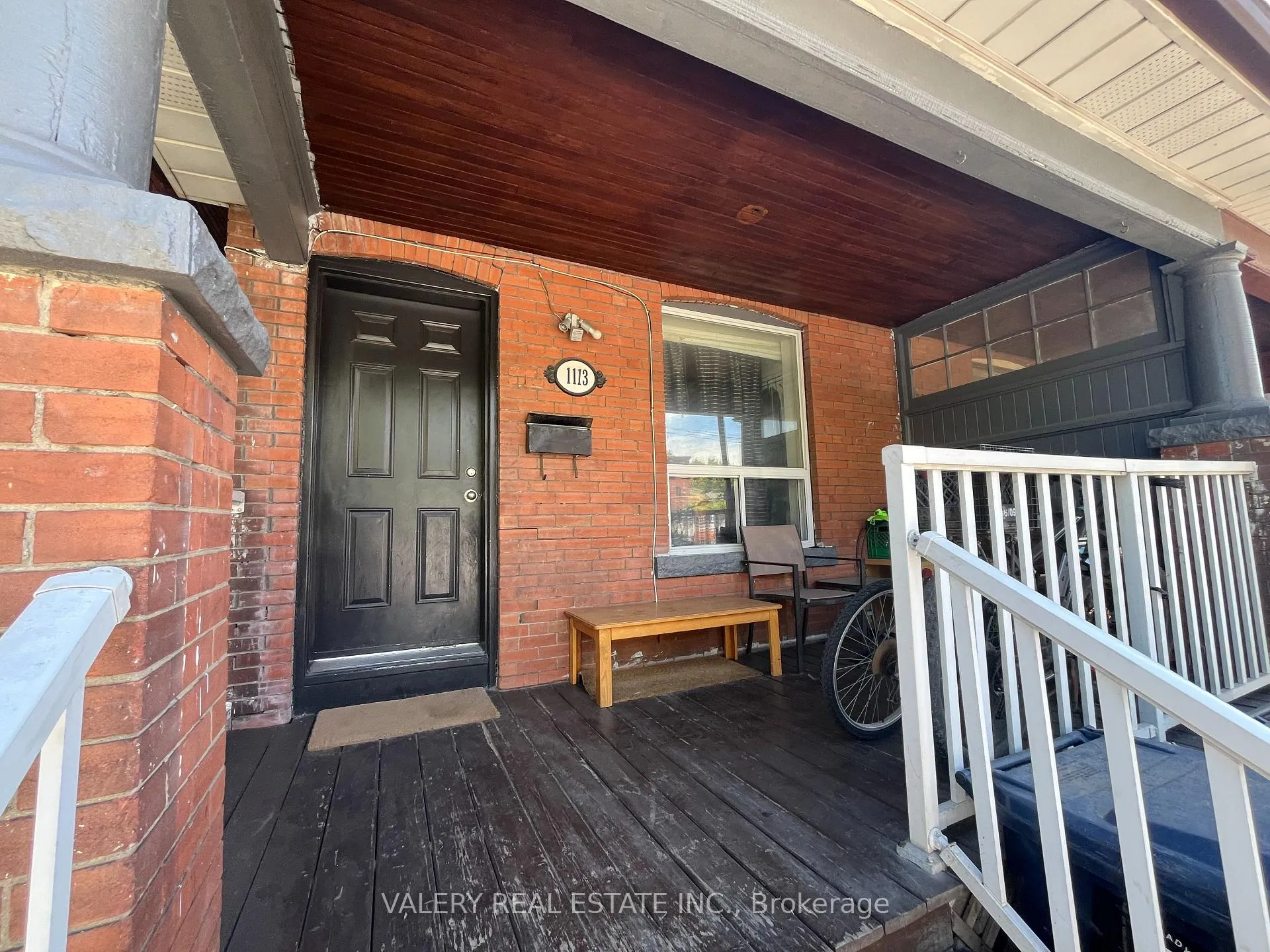 Photo 3 of Unit 2, 1113 Davenport Rd, Toronto, Wychwood — HOMEH