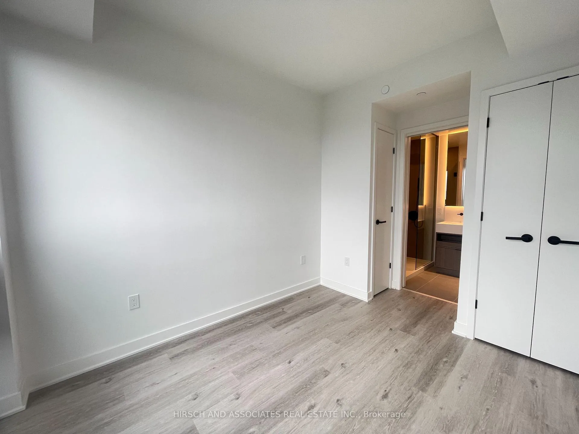 Photo 8 of Unit 3605, 55 Charles Street E, Toronto, Church-Yonge Corridor — HOMEH