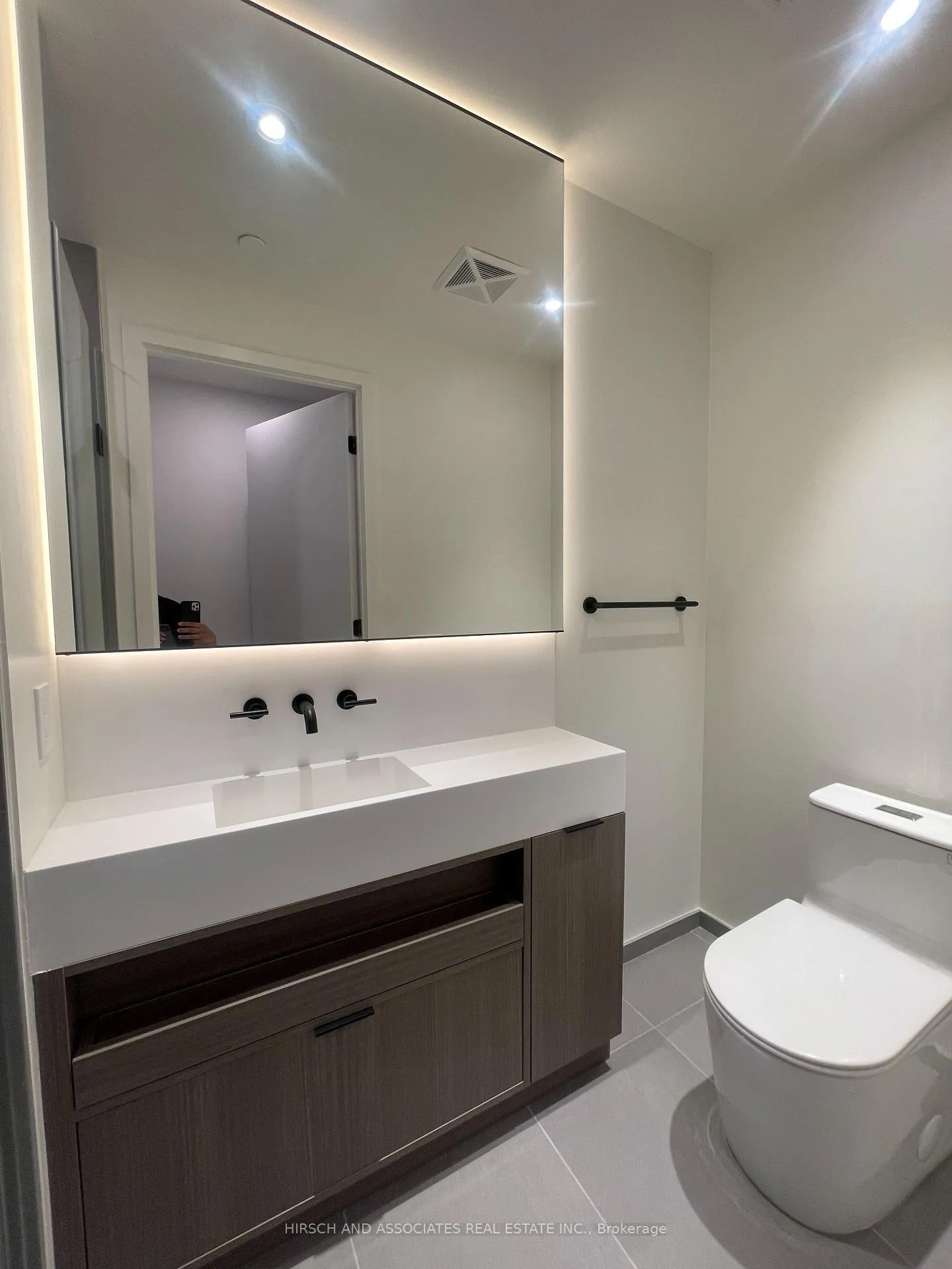 Photo 16 of Unit 3605, 55 Charles Street E, Toronto, Church-Yonge Corridor — HOMEH