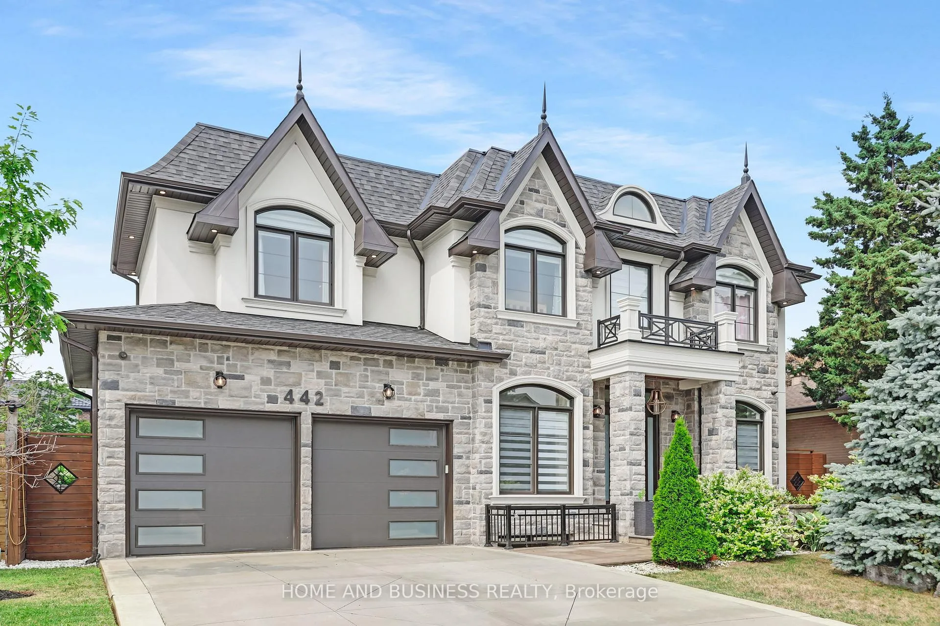 Photo 2 of 442 Sherin Drive, Oakville, West — HOMEH