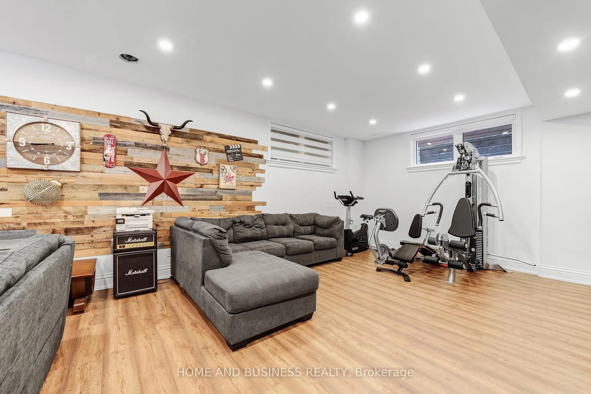 Photo 23 of 442 Sherin Drive, Oakville, West — HOMEH