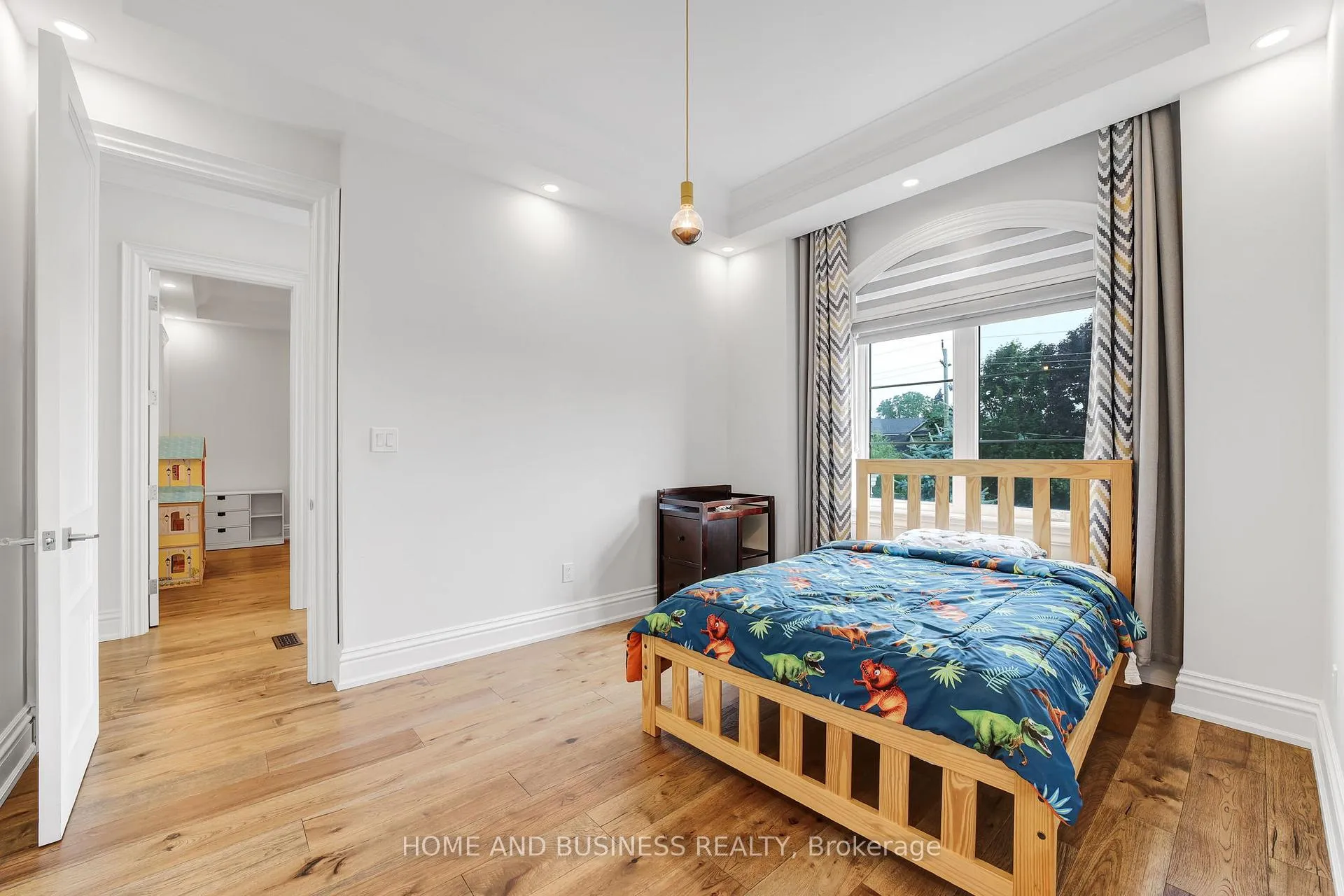 Photo 31 of 442 Sherin Drive, Oakville, West — HOMEH
