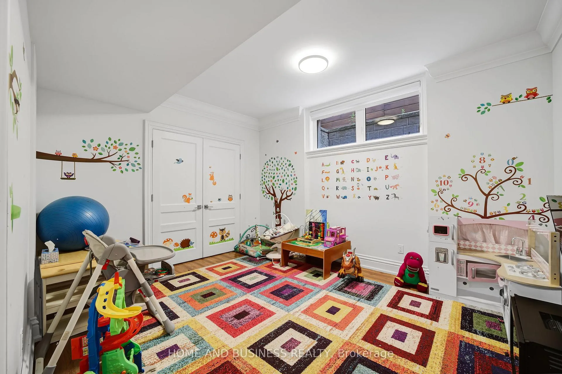 Photo 45 of 442 Sherin Drive, Oakville, West — HOMEH