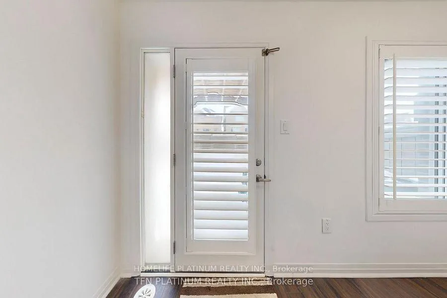 Photo 5 of 18 Totten Trail, New Tecumseth, Tottenham — HOMEH