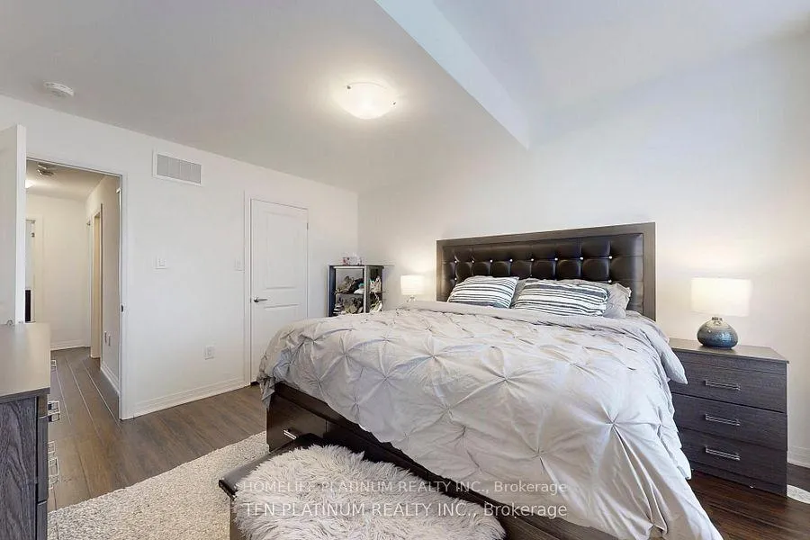 Photo 10 of 18 Totten Trail, New Tecumseth, Tottenham — HOMEH