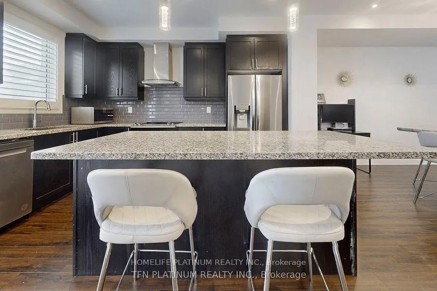 Photo 13 of 18 Totten Trail, New Tecumseth, Tottenham — HOMEH