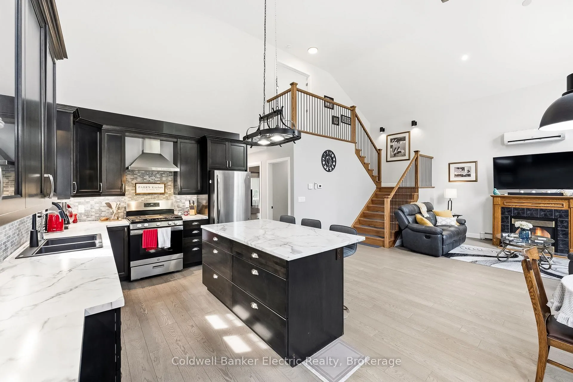 Photo 12 of 765 Palace Road, Greater Napanee, Greater Napanee — HOMEH