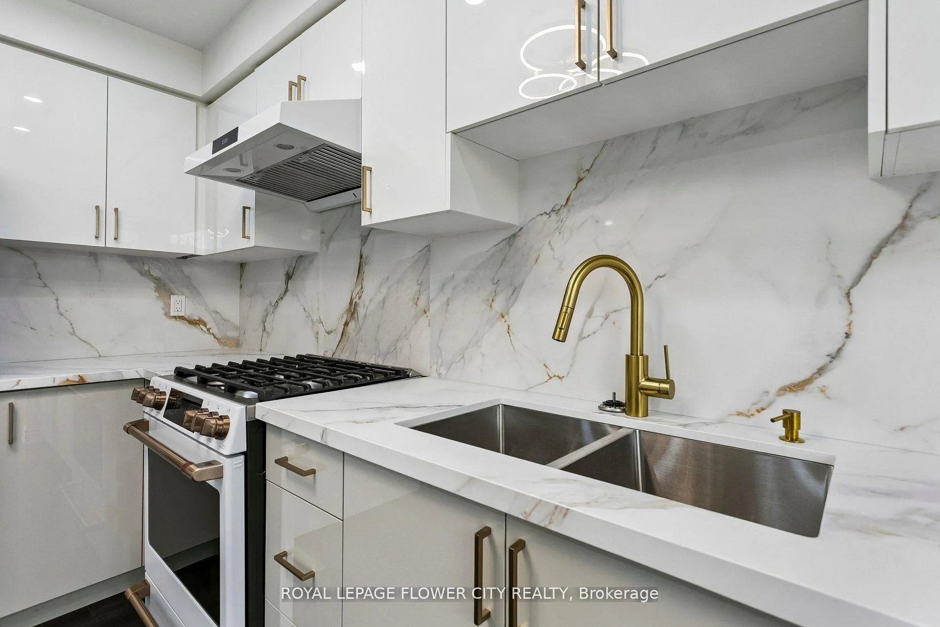 Photo 9 of 99 Cordgrass Crescent, Brampton, Sandringham-Wellington — HOMEH
