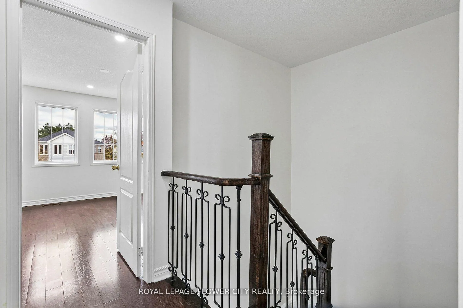 Photo 14 of 99 Cordgrass Crescent, Brampton, Sandringham-Wellington — HOMEH