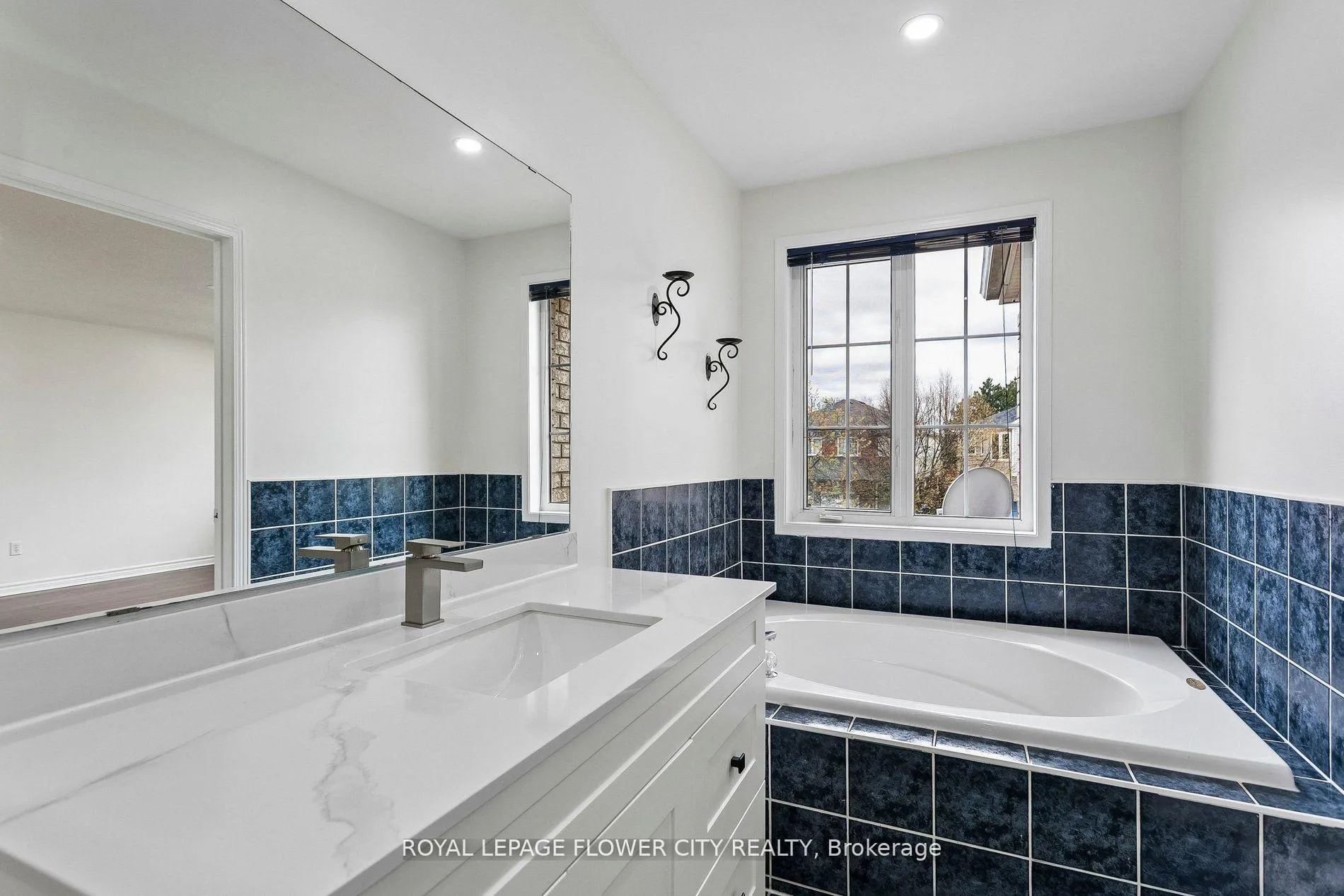Photo 17 of 99 Cordgrass Crescent, Brampton, Sandringham-Wellington — HOMEH
