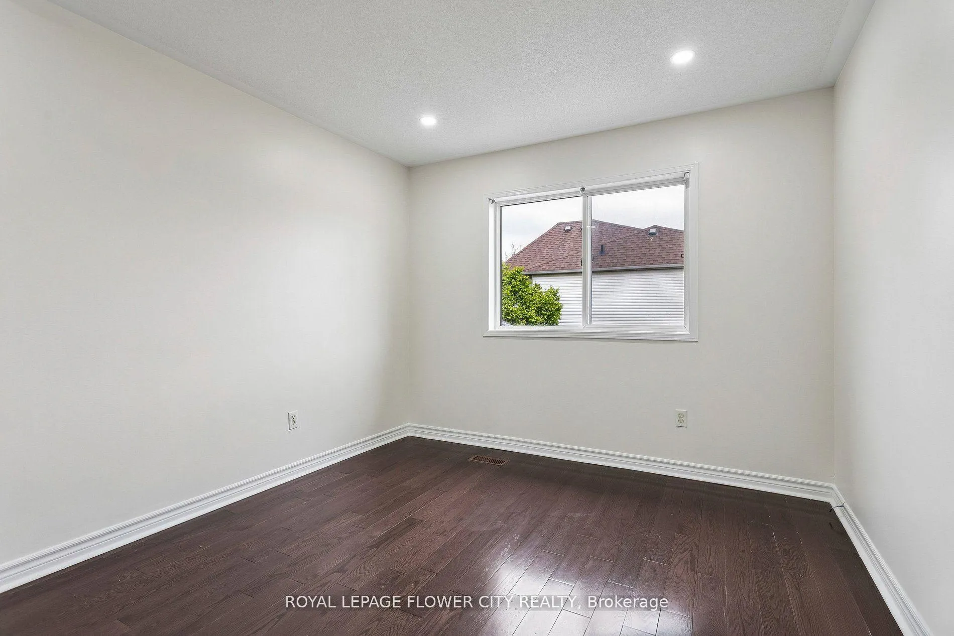Photo 18 of 99 Cordgrass Crescent, Brampton, Sandringham-Wellington — HOMEH