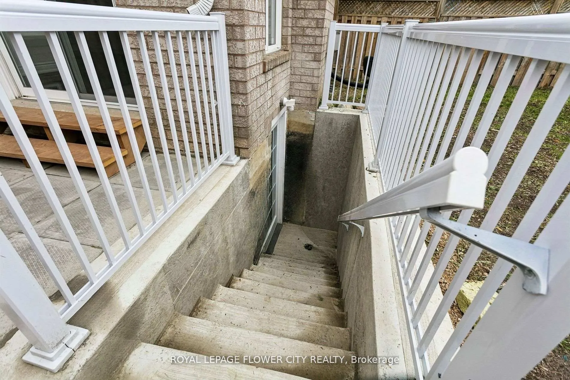 Photo 23 of 99 Cordgrass Crescent, Brampton, Sandringham-Wellington — HOMEH