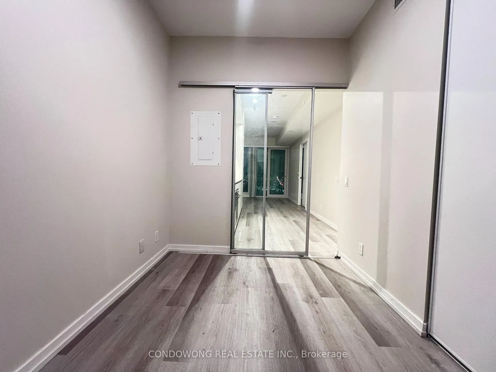 Photo 7 of Unit 2808, 7890 Jane Street, Vaughan, Vaughan Corporate Centre — HOMEH