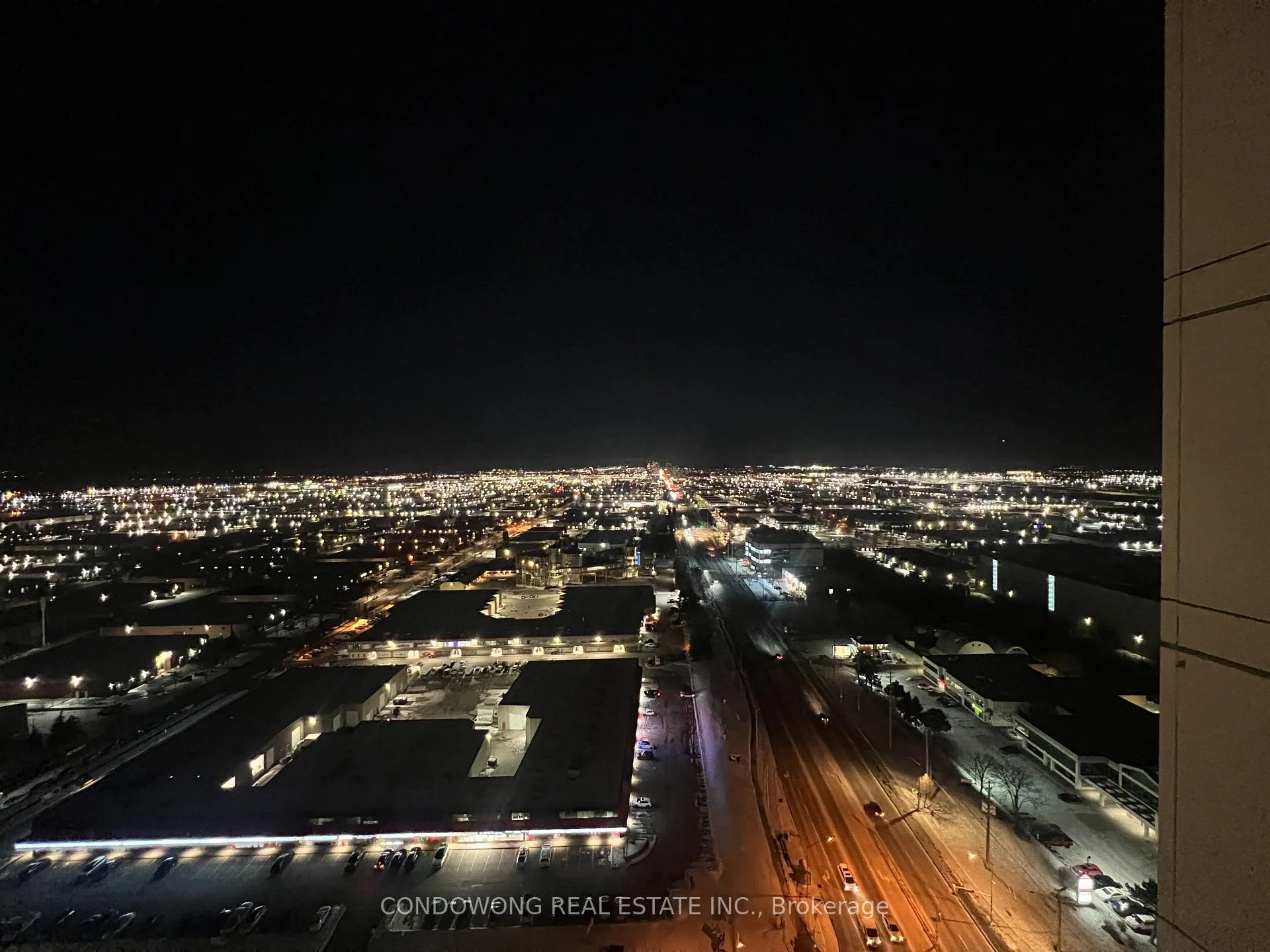 Photo 11 of Unit 2808, 7890 Jane Street, Vaughan, Vaughan Corporate Centre — HOMEH