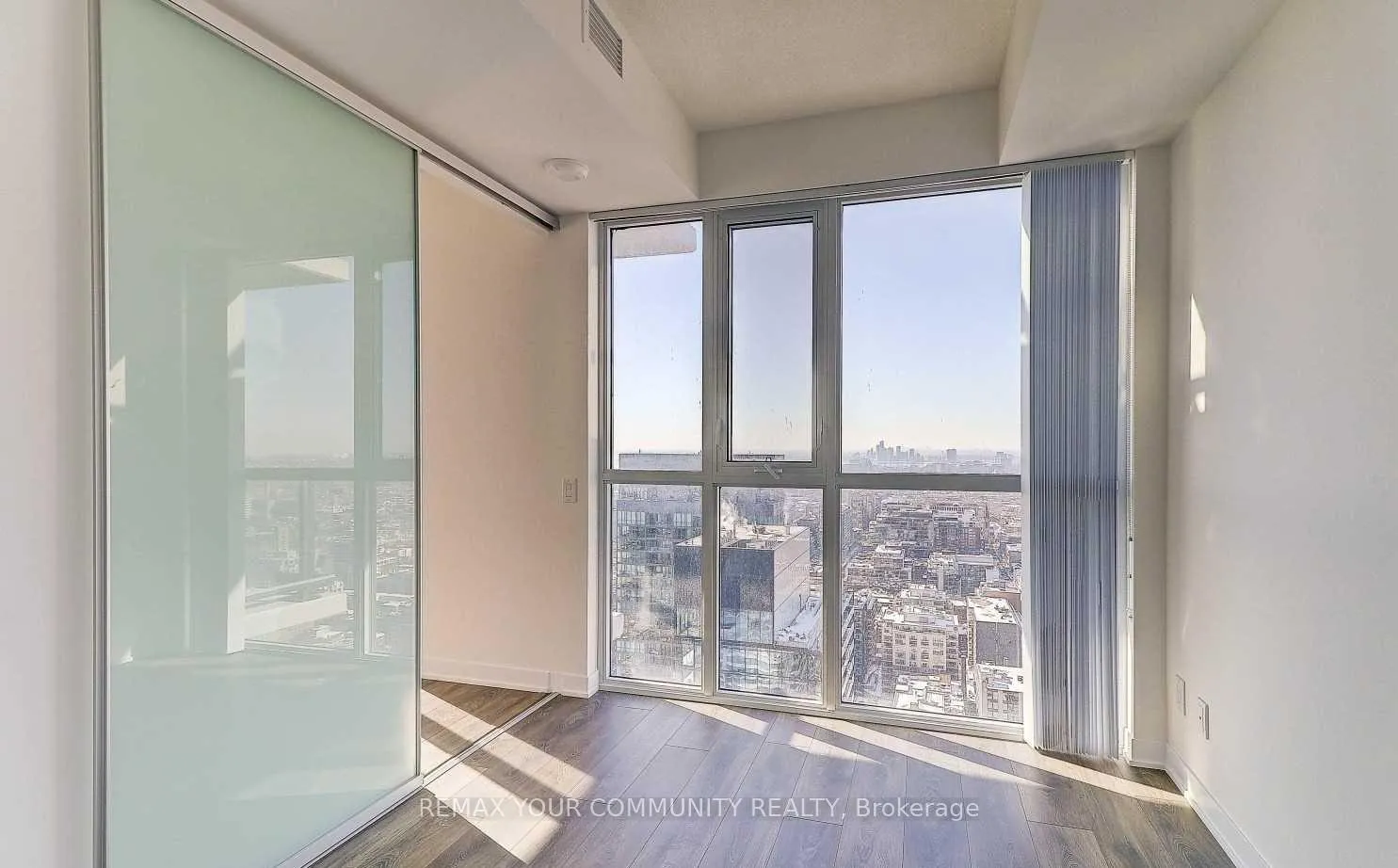 Photo 7 of Unit 4202, 87 Peter Street, Toronto, Waterfront Communities — HOMEH