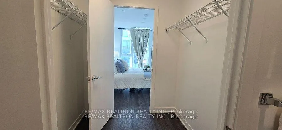 Photo 10 of Unit 1208, 185 Alberta Avenue, Toronto, Oakwood Village — HOMEH