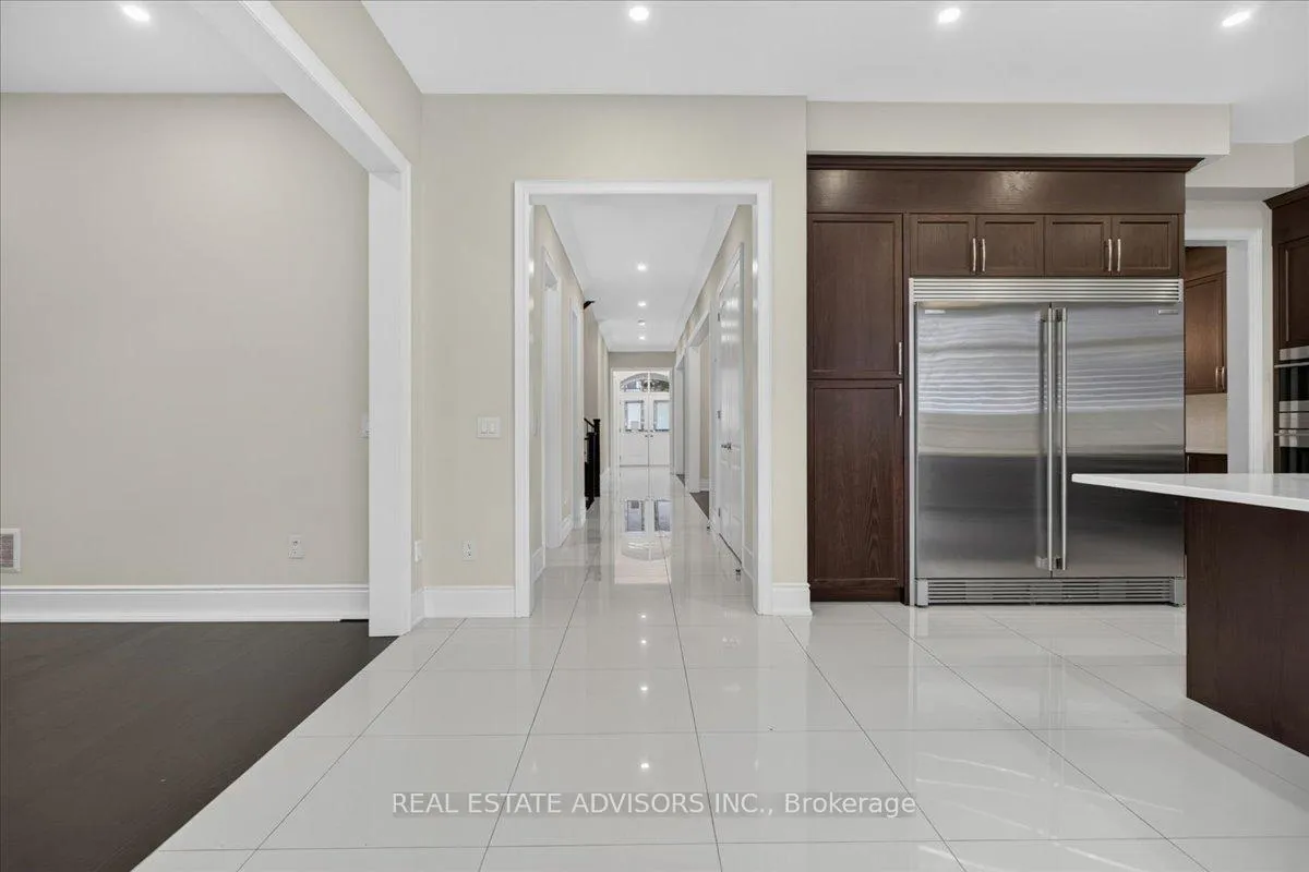 Photo 13 of 52 Daisy Meadow Crescent, Caledon, Caledon East — HOMEH