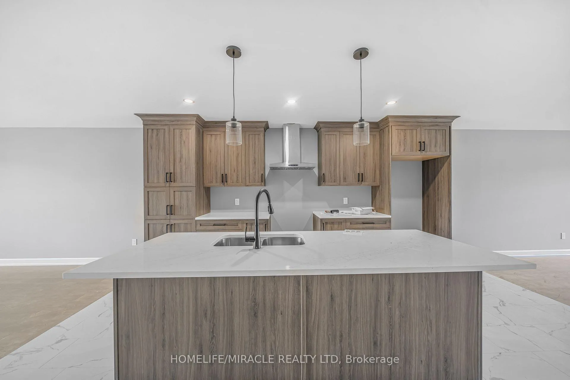 Photo 17 of Unit Main, 21 Portland Drive, Cornwall, Cornwall — HOMEH