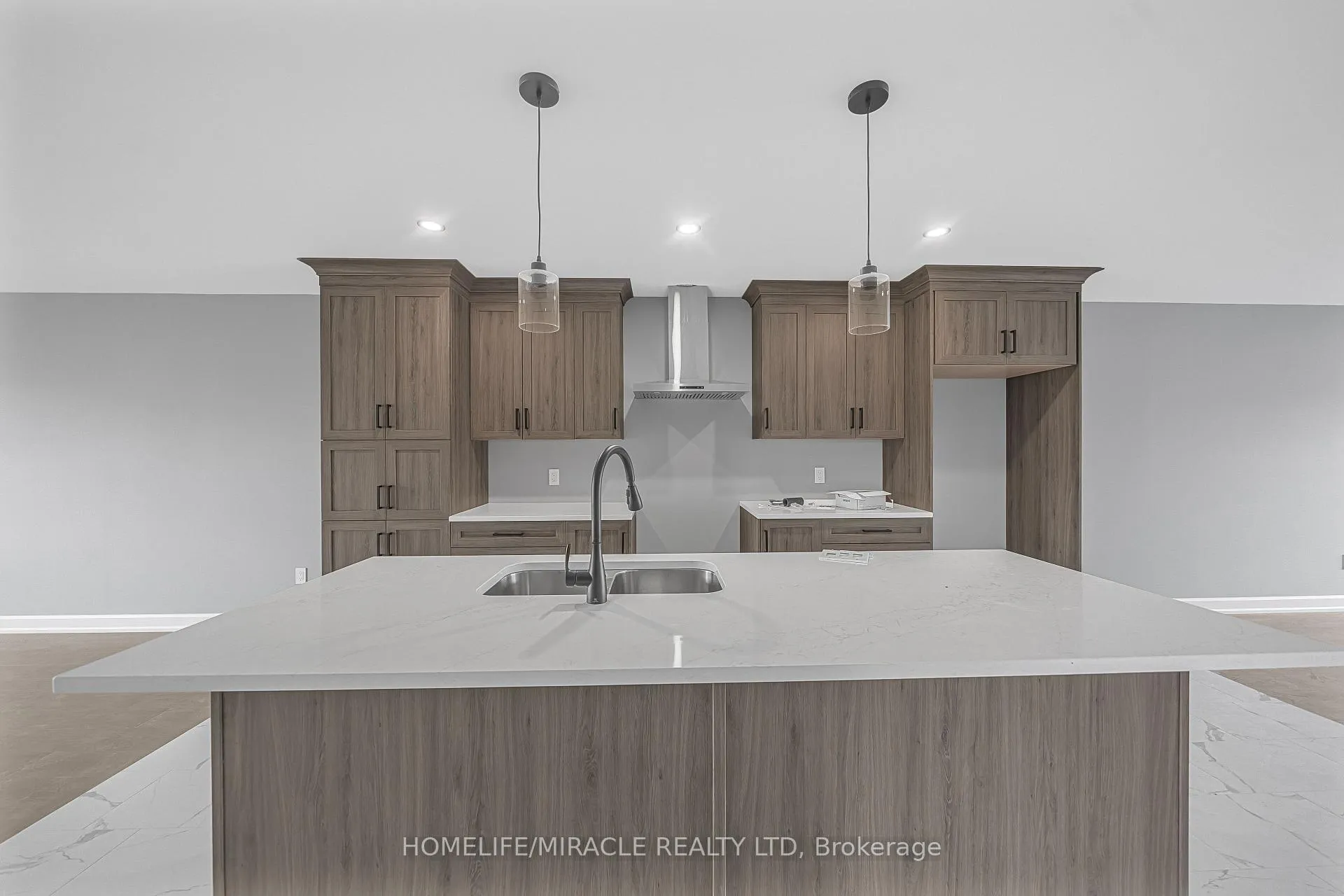 Photo 22 of Unit Main, 21 Portland Drive, Cornwall, Cornwall — HOMEH