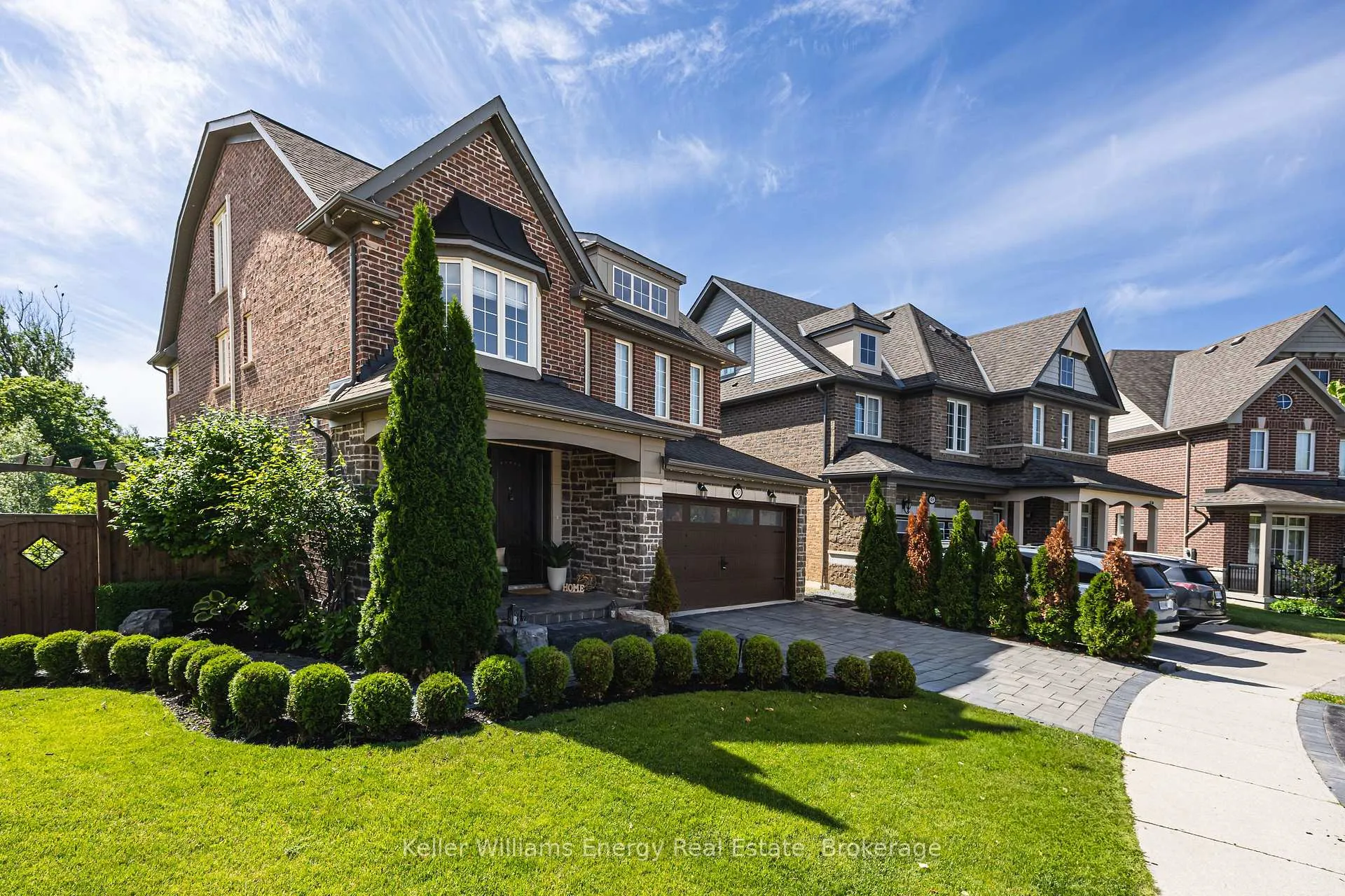 Photo 5 of 50 Rumbellow Crescent, Ajax, Northeast Ajax — HOMEH