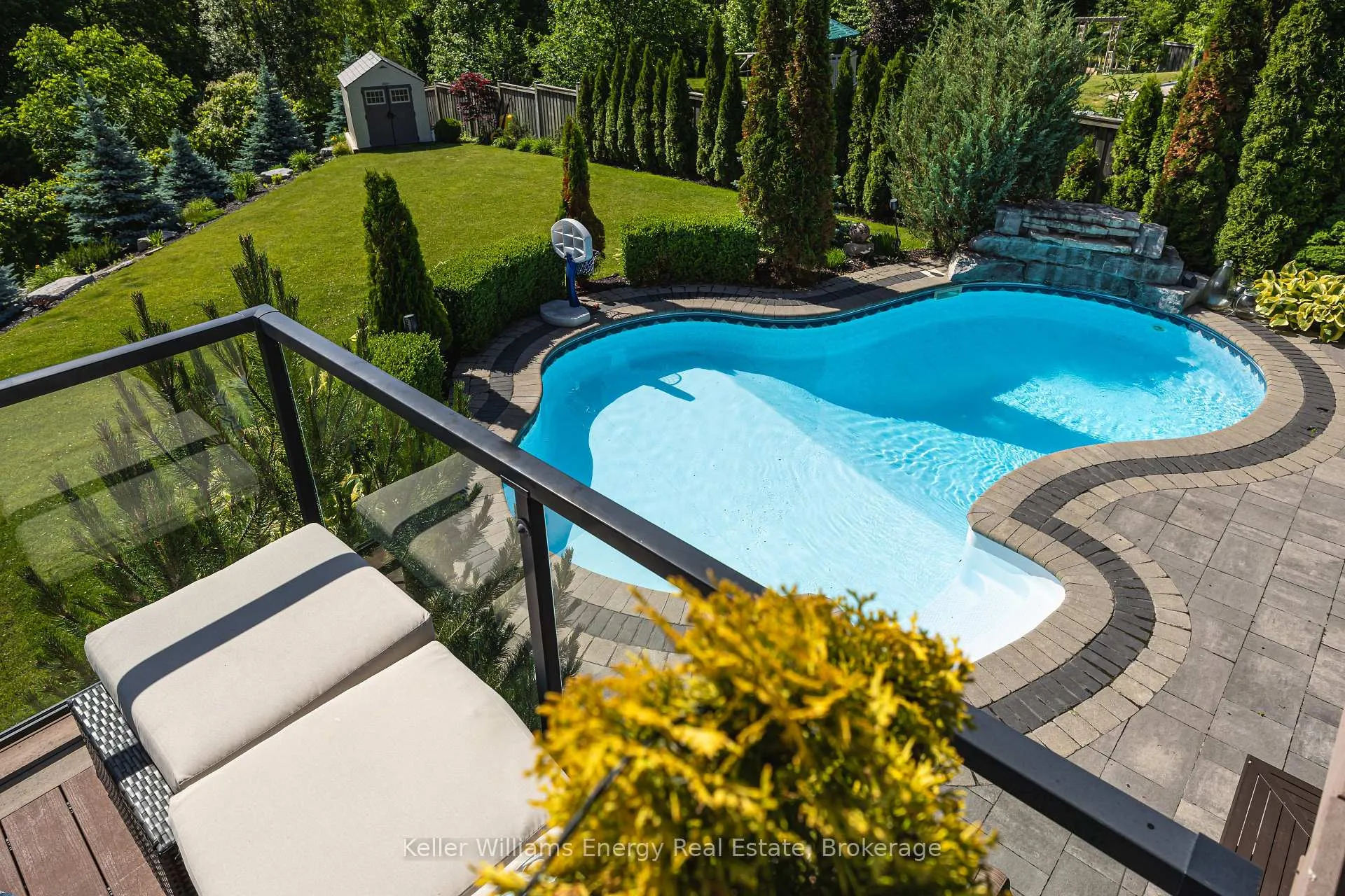Photo 46 of 50 Rumbellow Crescent, Ajax, Northeast Ajax — HOMEH