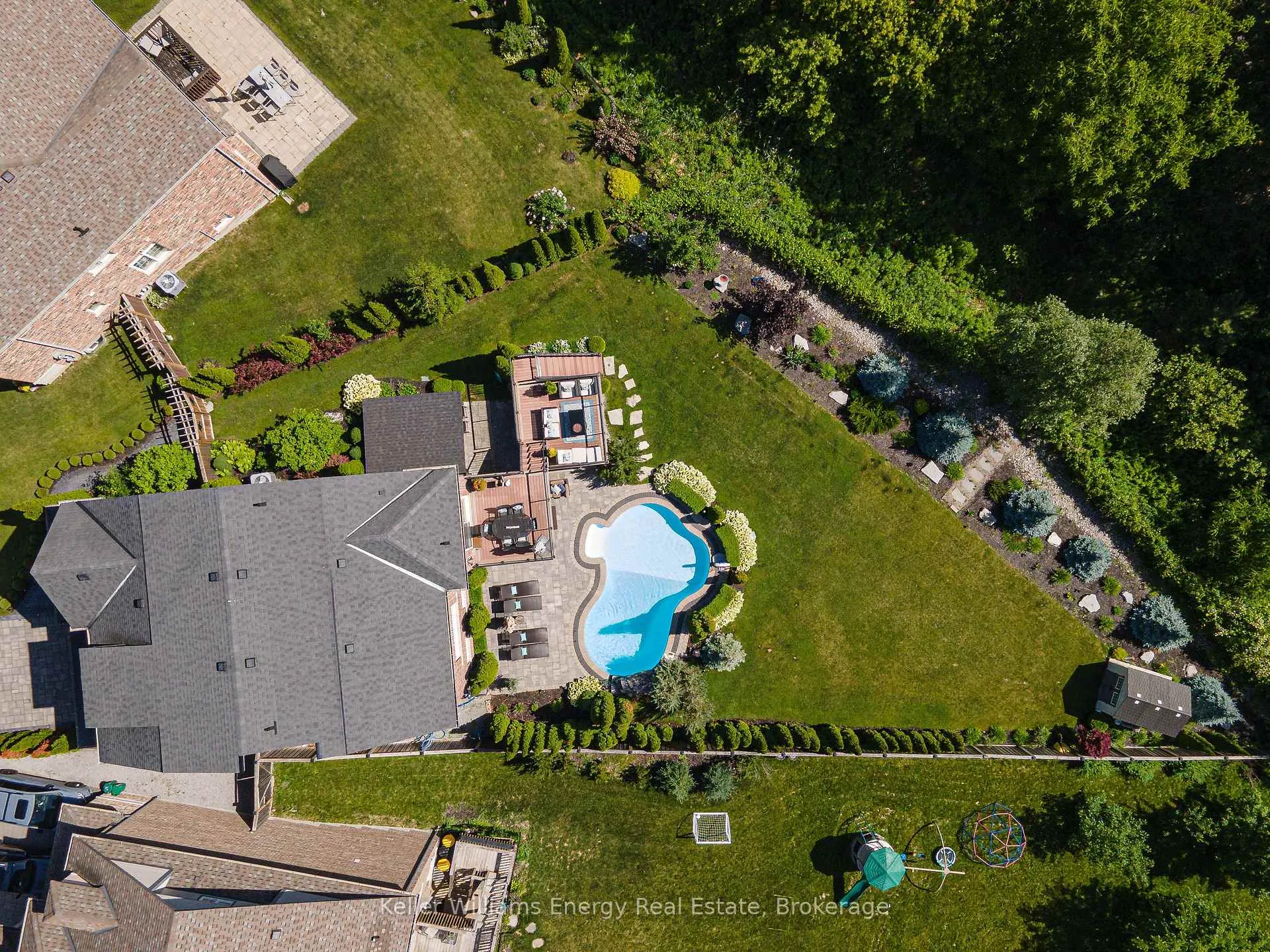 Photo 47 of 50 Rumbellow Crescent, Ajax, Northeast Ajax — HOMEH