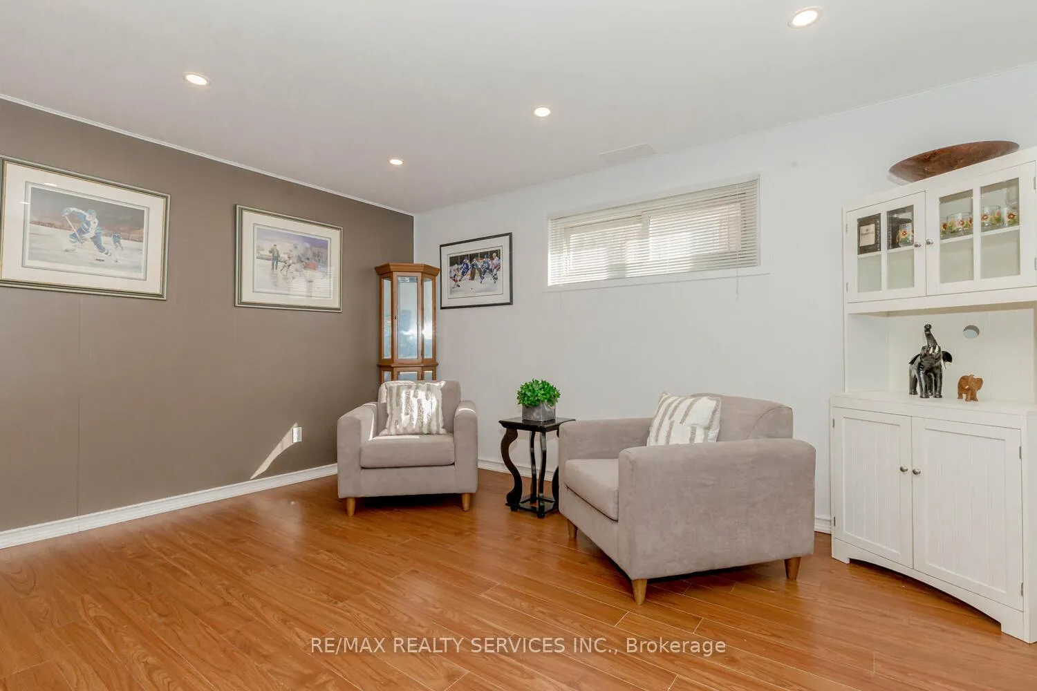 Photo 26 of 32 Simmons Boulevard, Brampton, Madoc — HOMEH