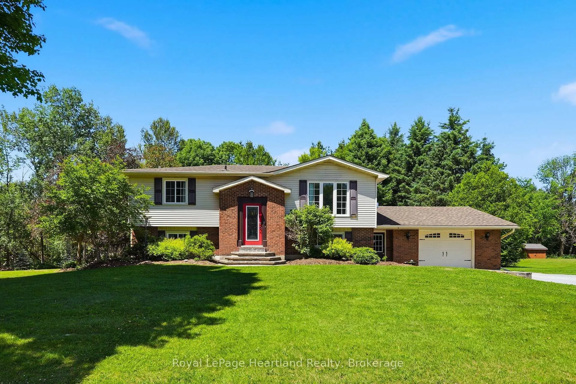 Photo 1 of 106 Cedar Court, Chatsworth — HOMEH