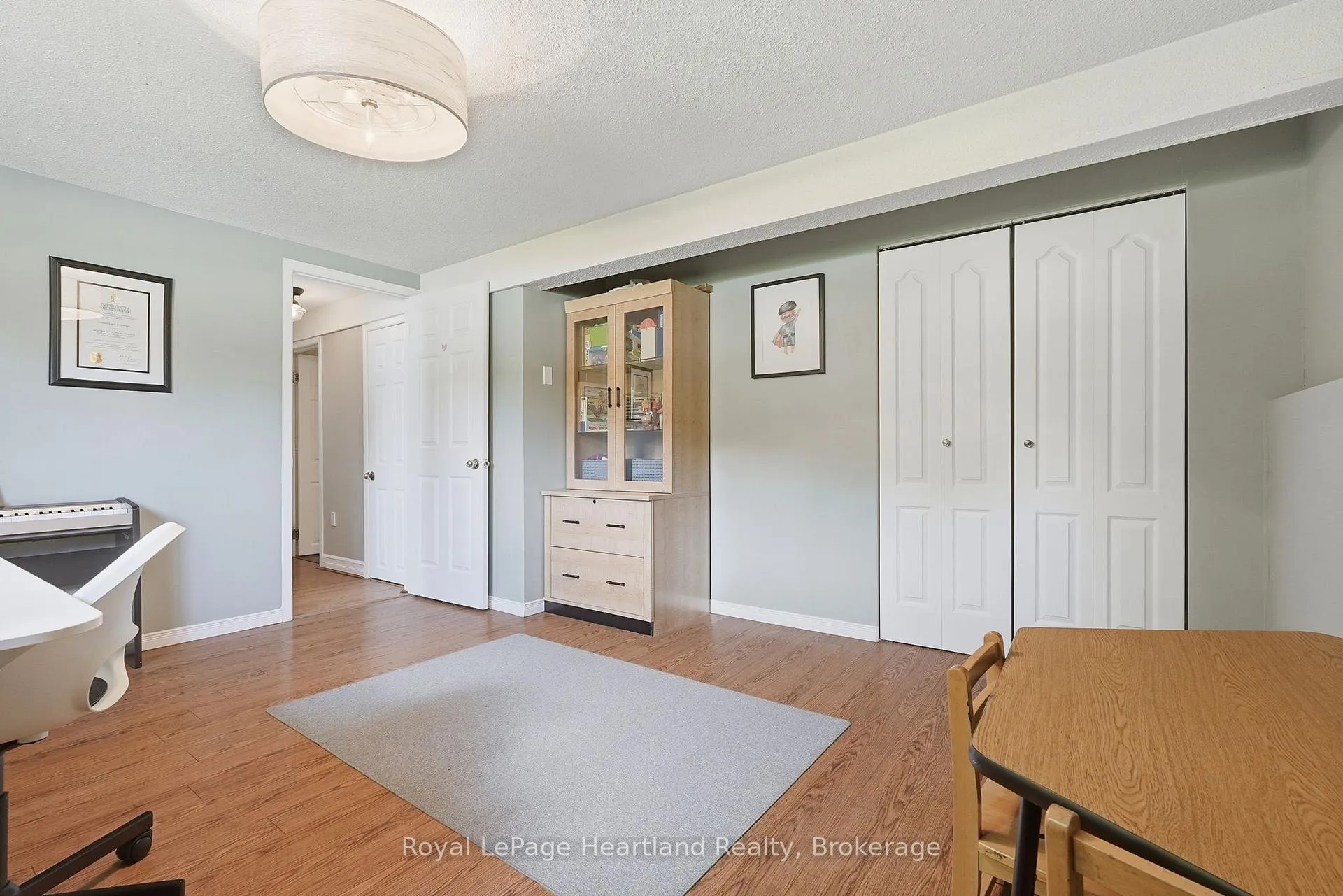 Photo 25 of 106 Cedar Court, Chatsworth — HOMEH