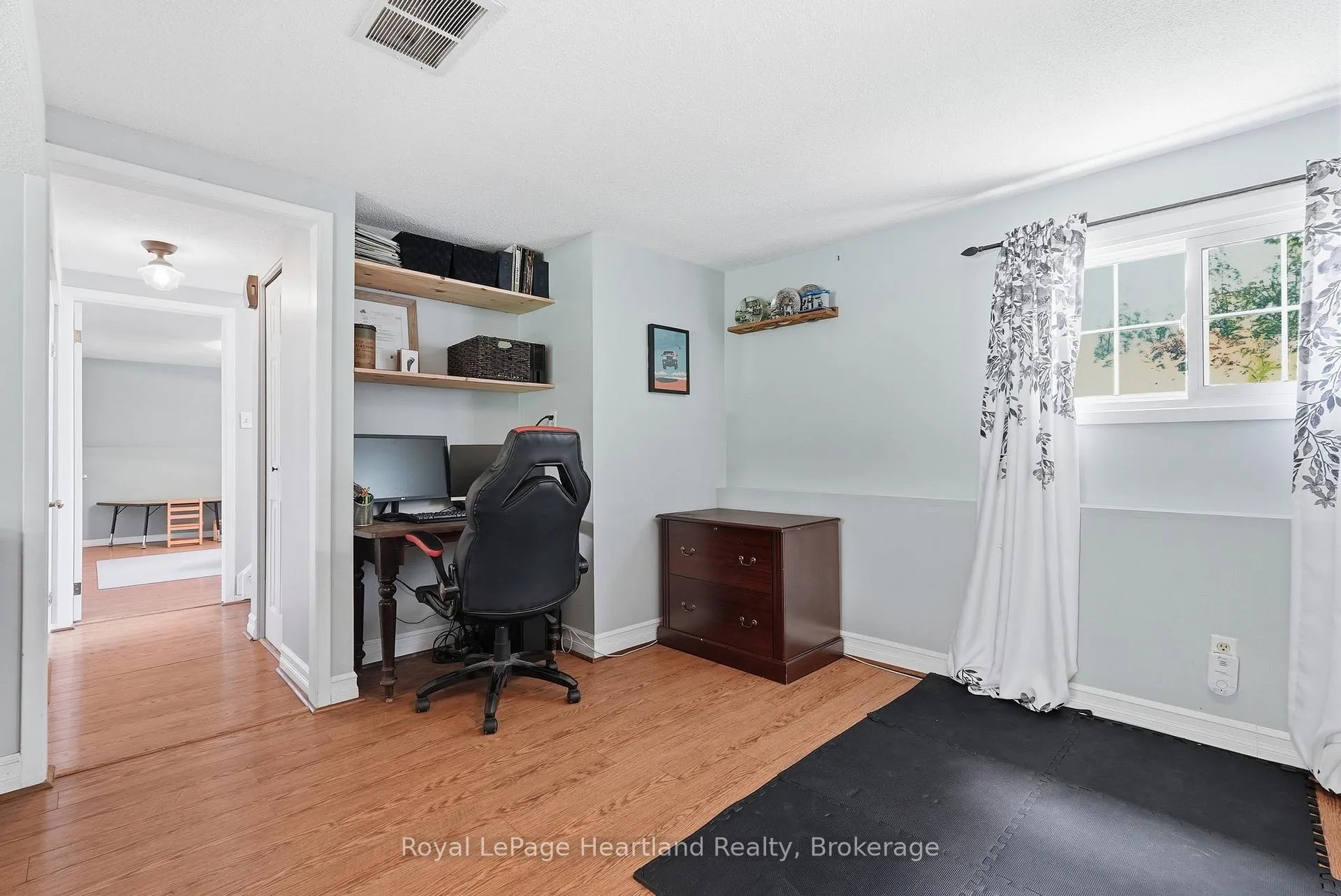 Photo 29 of 106 Cedar Court, Chatsworth — HOMEH