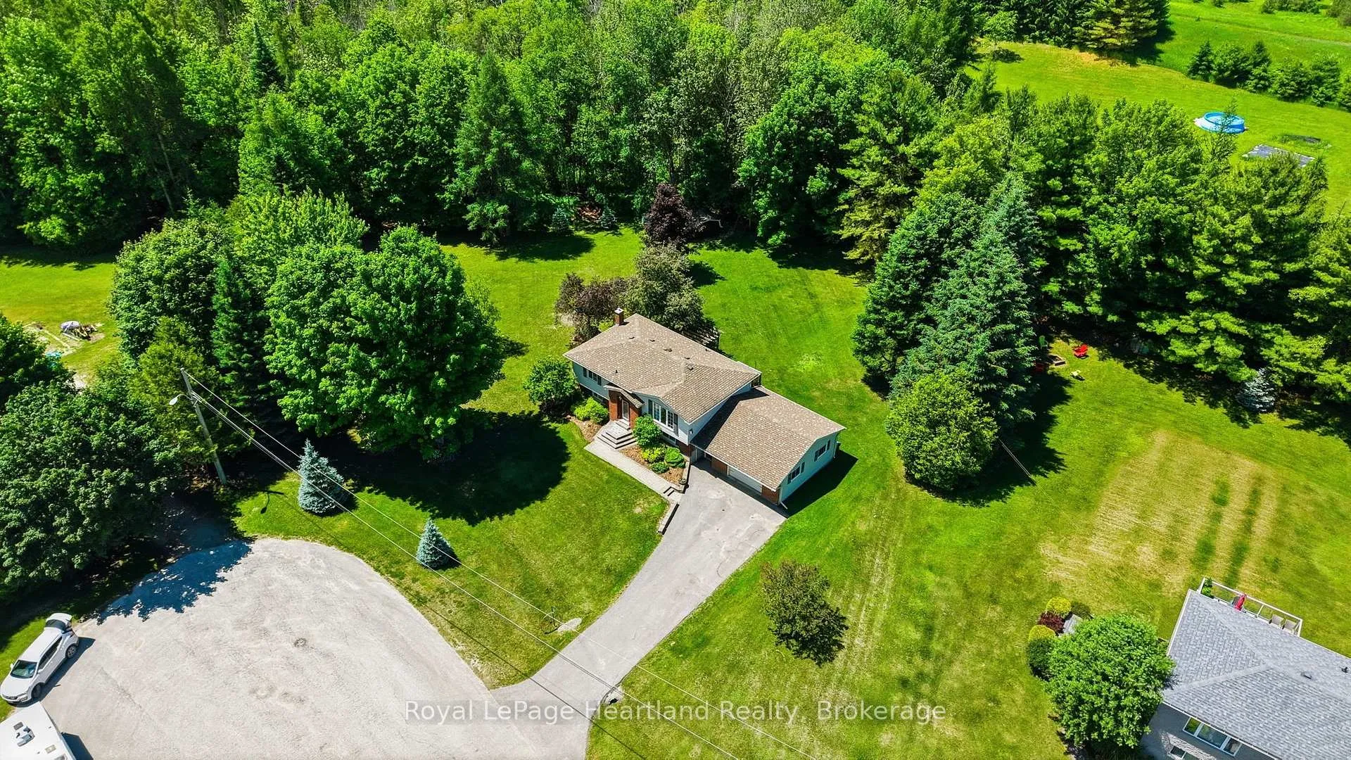 Photo 45 of 106 Cedar Court, Chatsworth — HOMEH