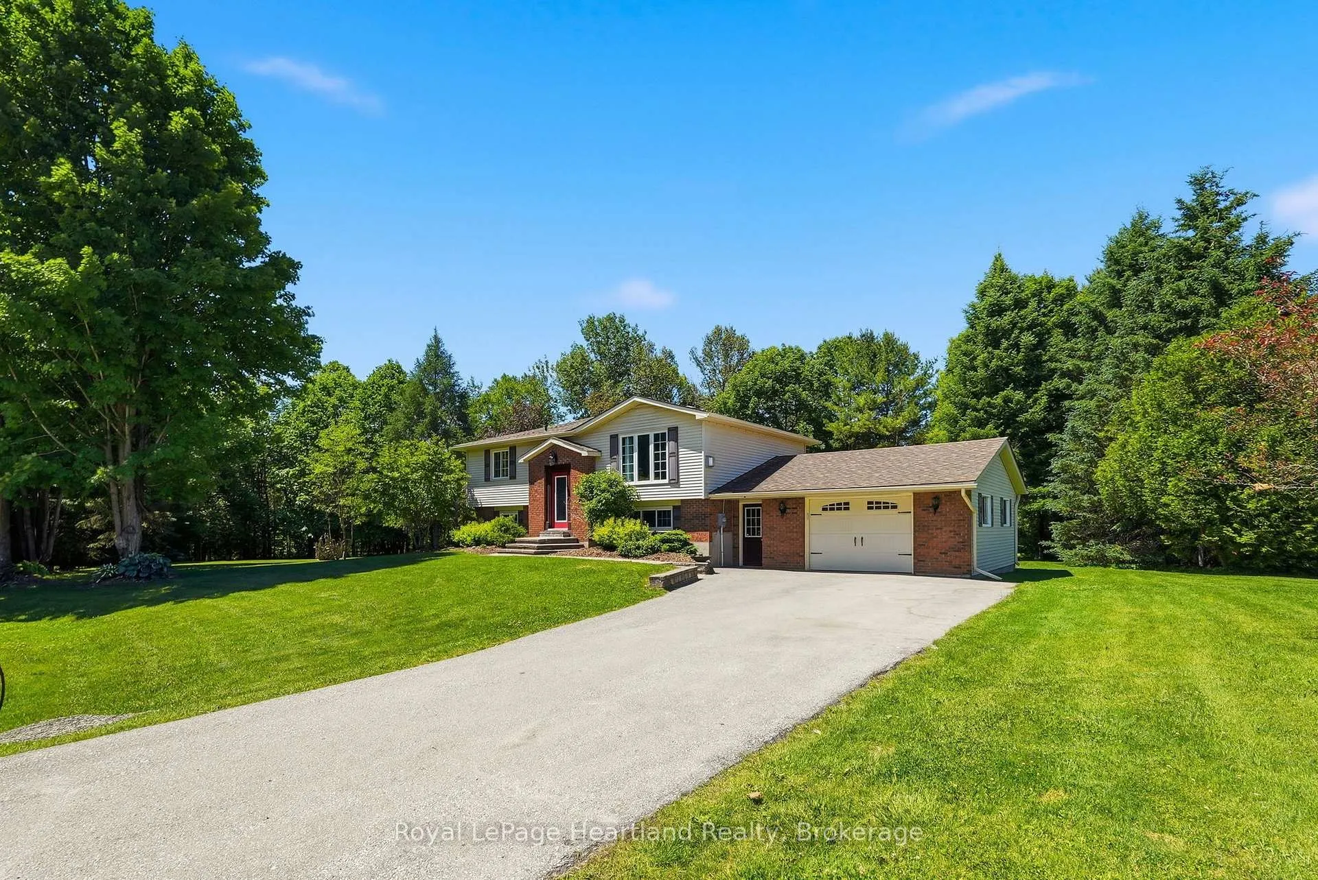 Photo 47 of 106 Cedar Court, Chatsworth — HOMEH