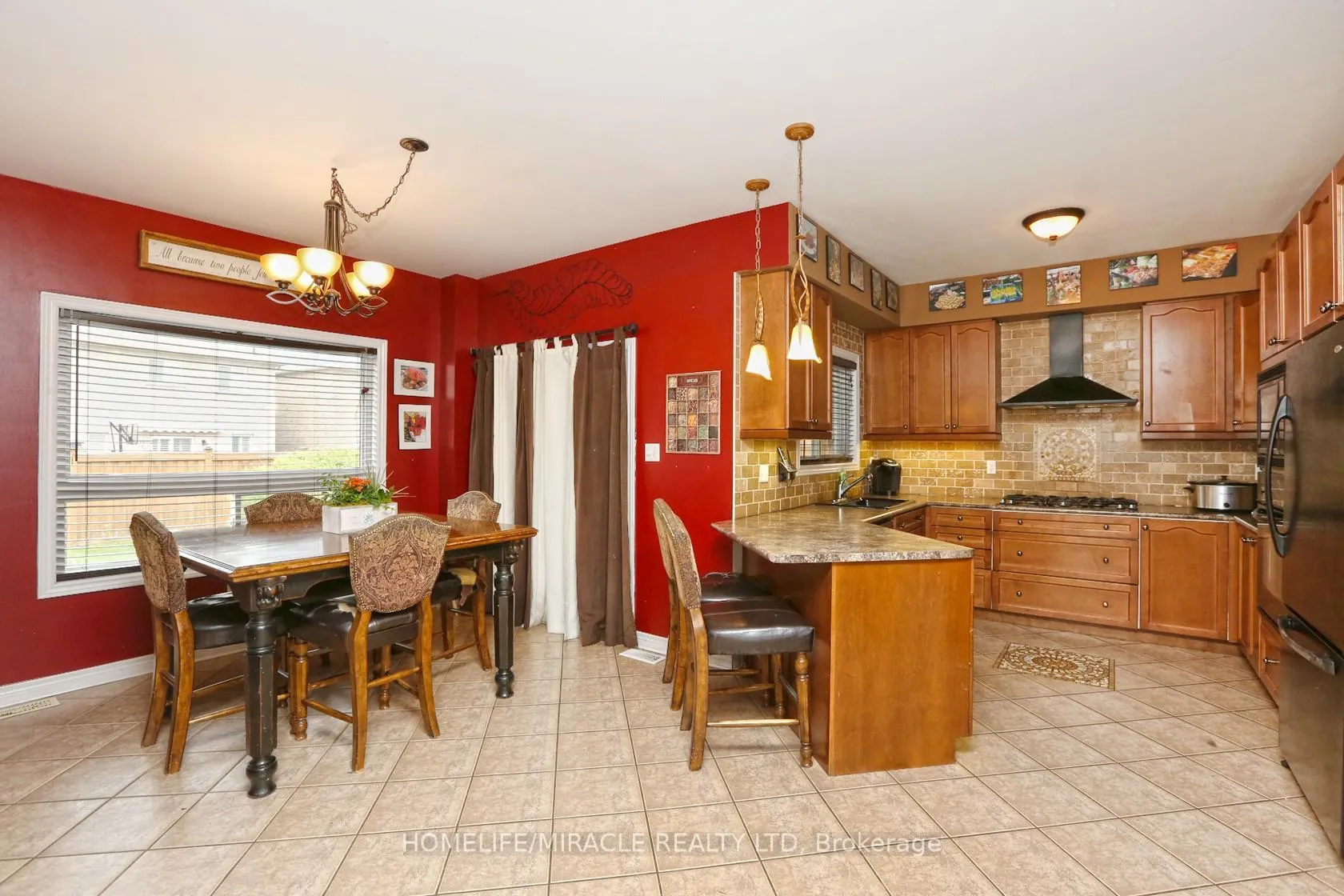 Photo 6 of 21 Perkins Drive, Brampton, Northwest Sandalwood Parkway — HOMEH