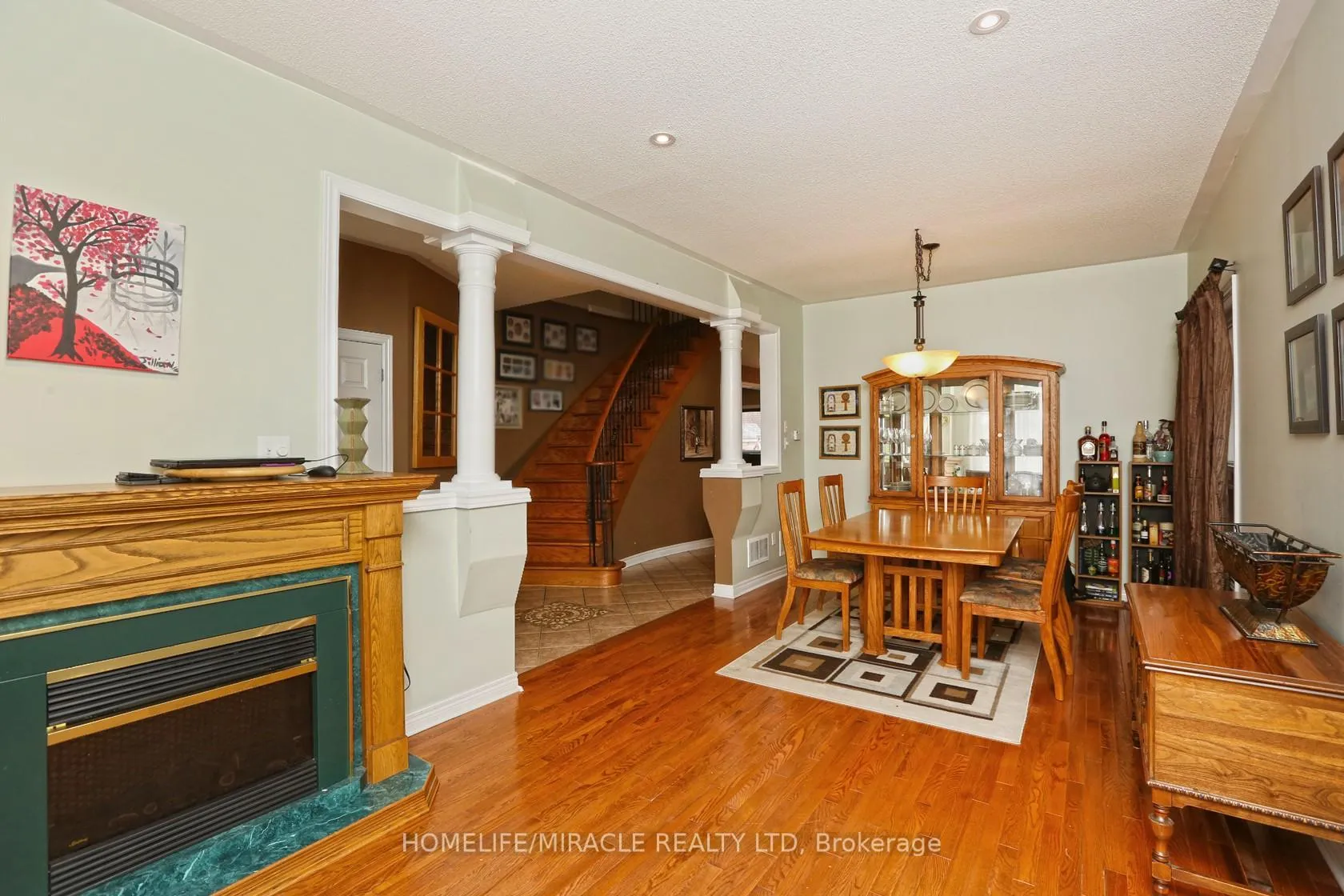 Photo 7 of 21 Perkins Drive, Brampton, Northwest Sandalwood Parkway — HOMEH