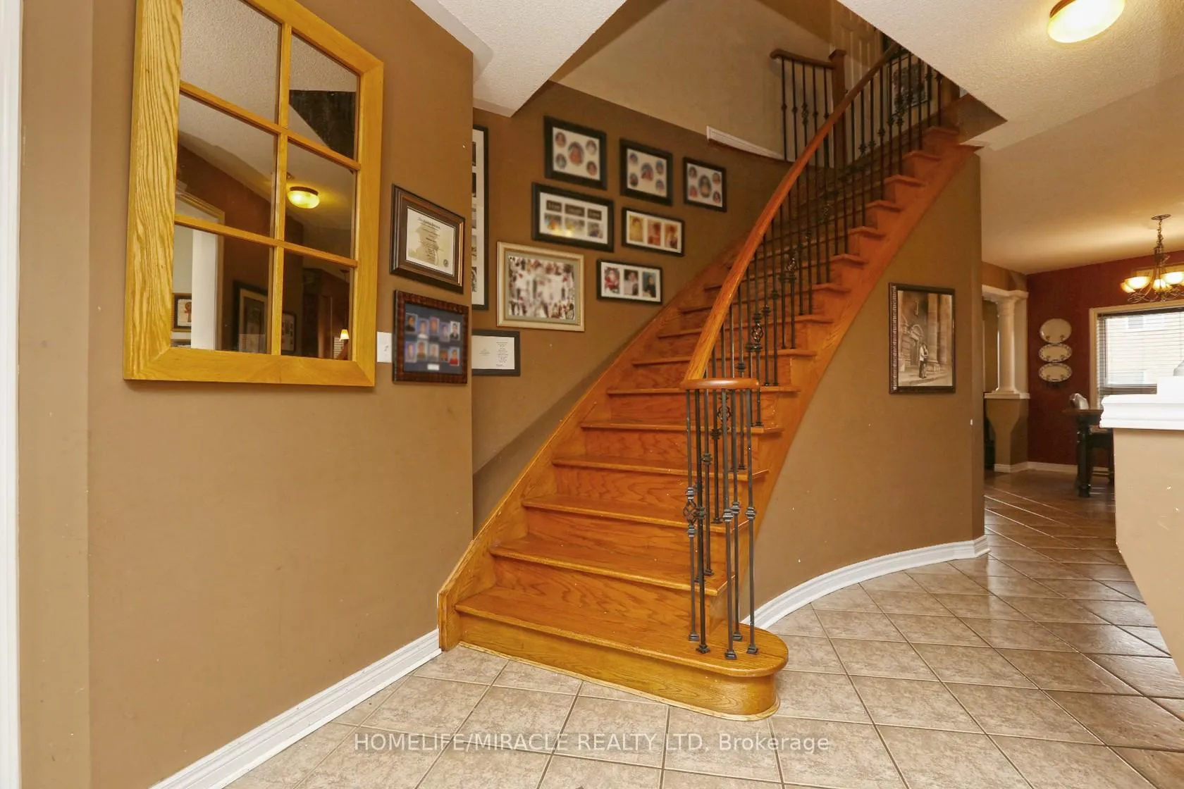 Photo 8 of 21 Perkins Drive, Brampton, Northwest Sandalwood Parkway — HOMEH