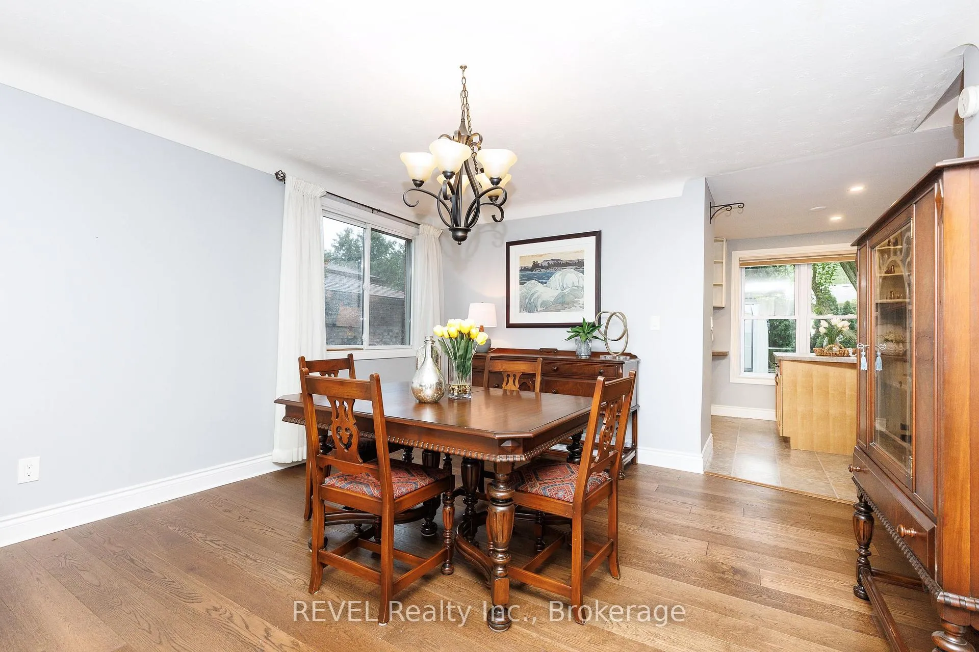 Photo 31 of 14 Shetland Crescent, St. Catharines, E. Chester — HOMEH