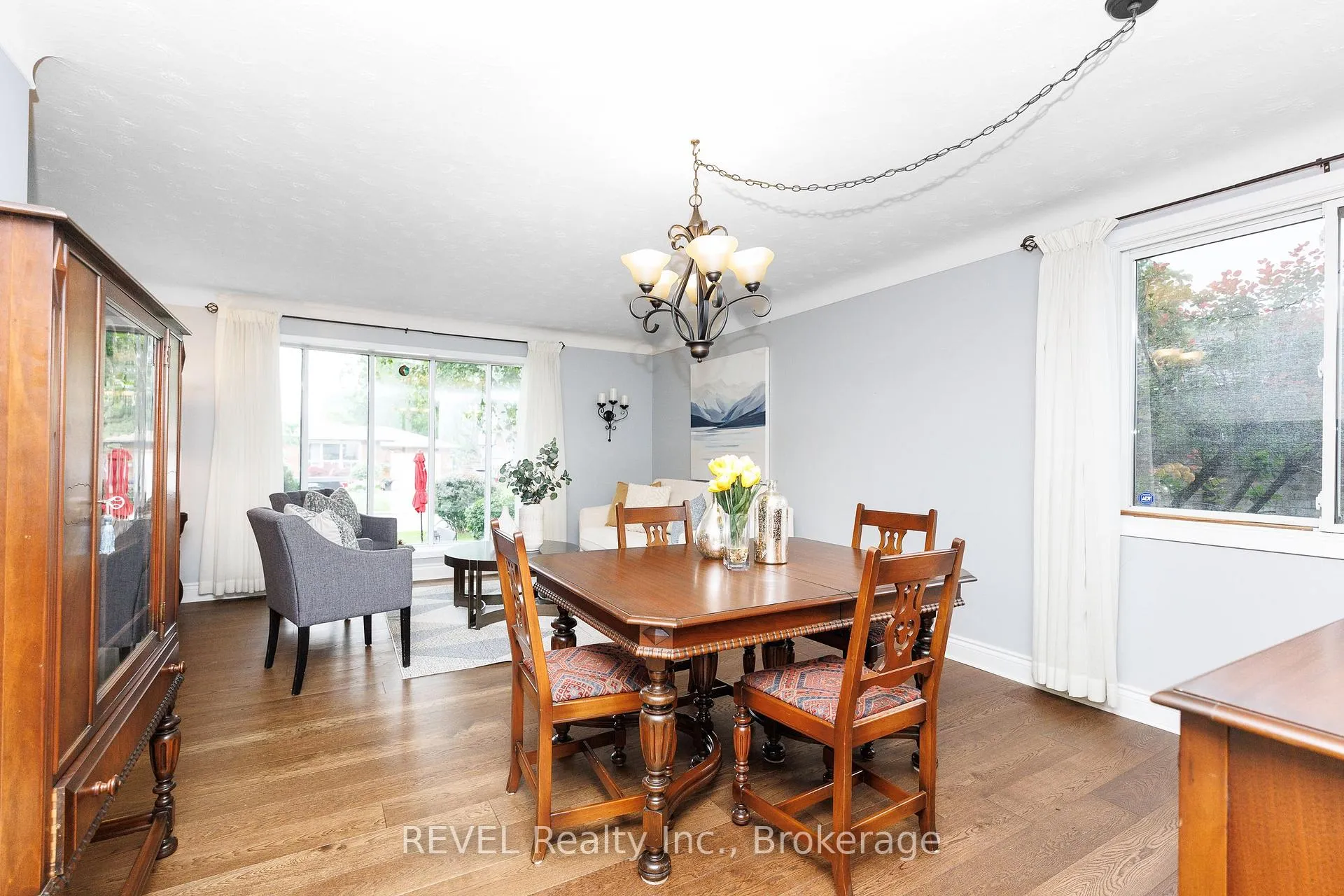 Photo 34 of 14 Shetland Crescent, St. Catharines, E. Chester — HOMEH