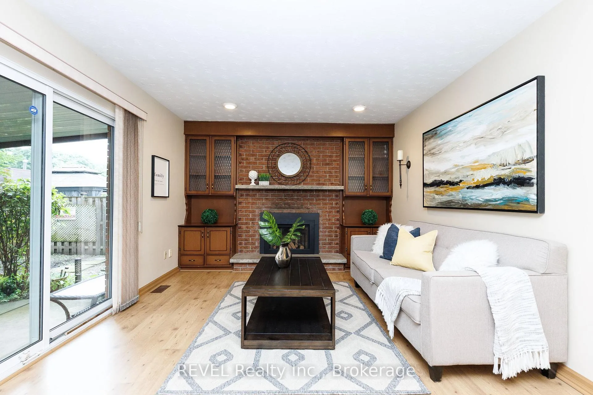 Photo 39 of 14 Shetland Crescent, St. Catharines, E. Chester — HOMEH