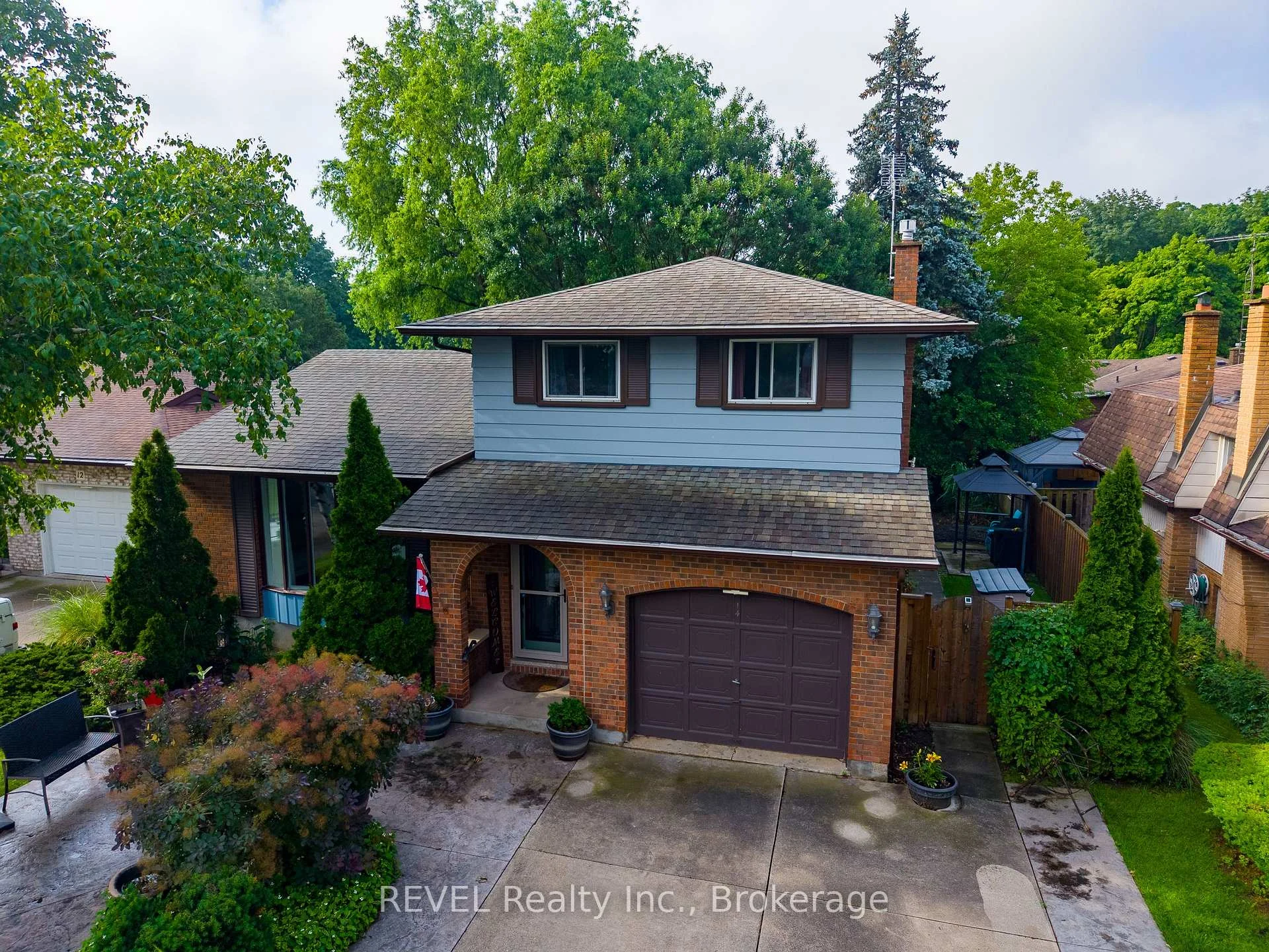 Photo 12 of 14 Shetland Crescent, St. Catharines, E. Chester — HOMEH