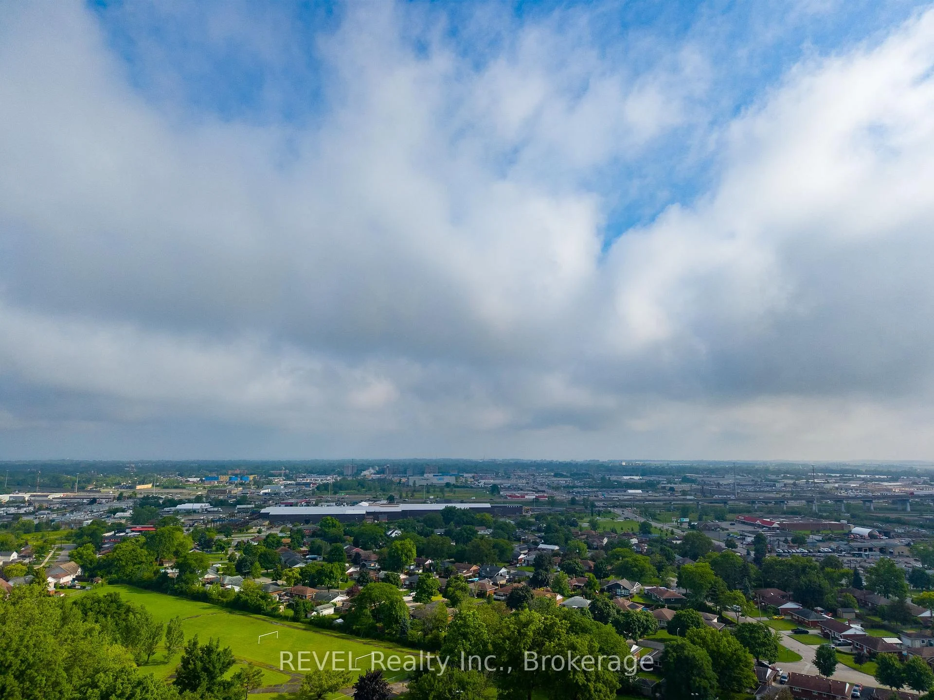 Photo 22 of 14 Shetland Crescent, St. Catharines, E. Chester — HOMEH