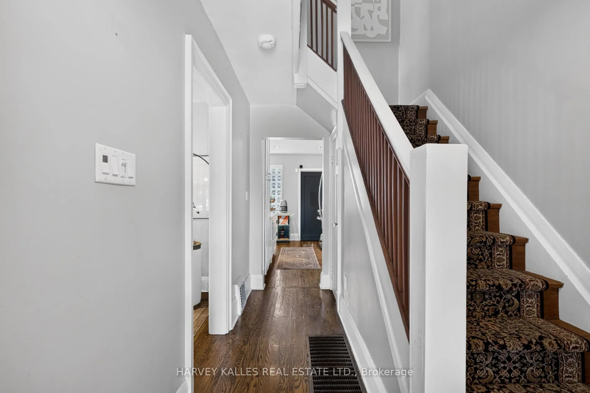 Photo 5 of 117 Dawes Road, Toronto, Crescent Town — HOMEH