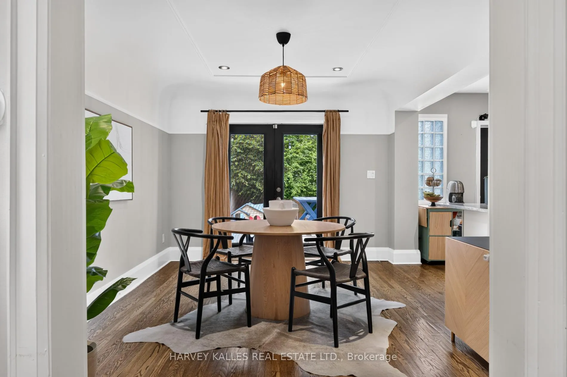 Photo 9 of 117 Dawes Road, Toronto, Crescent Town — HOMEH