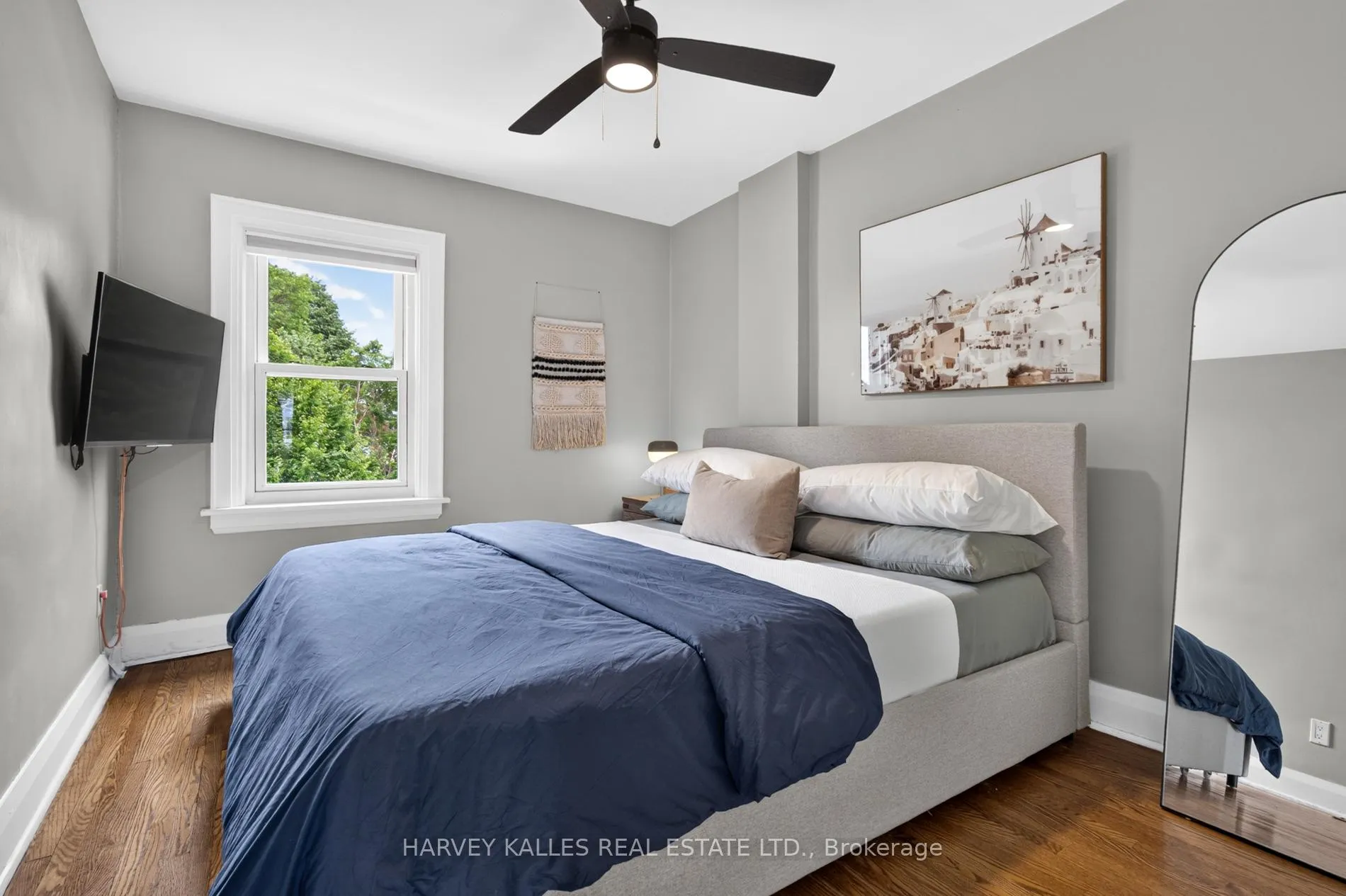 Photo 17 of 117 Dawes Road, Toronto, Crescent Town — HOMEH