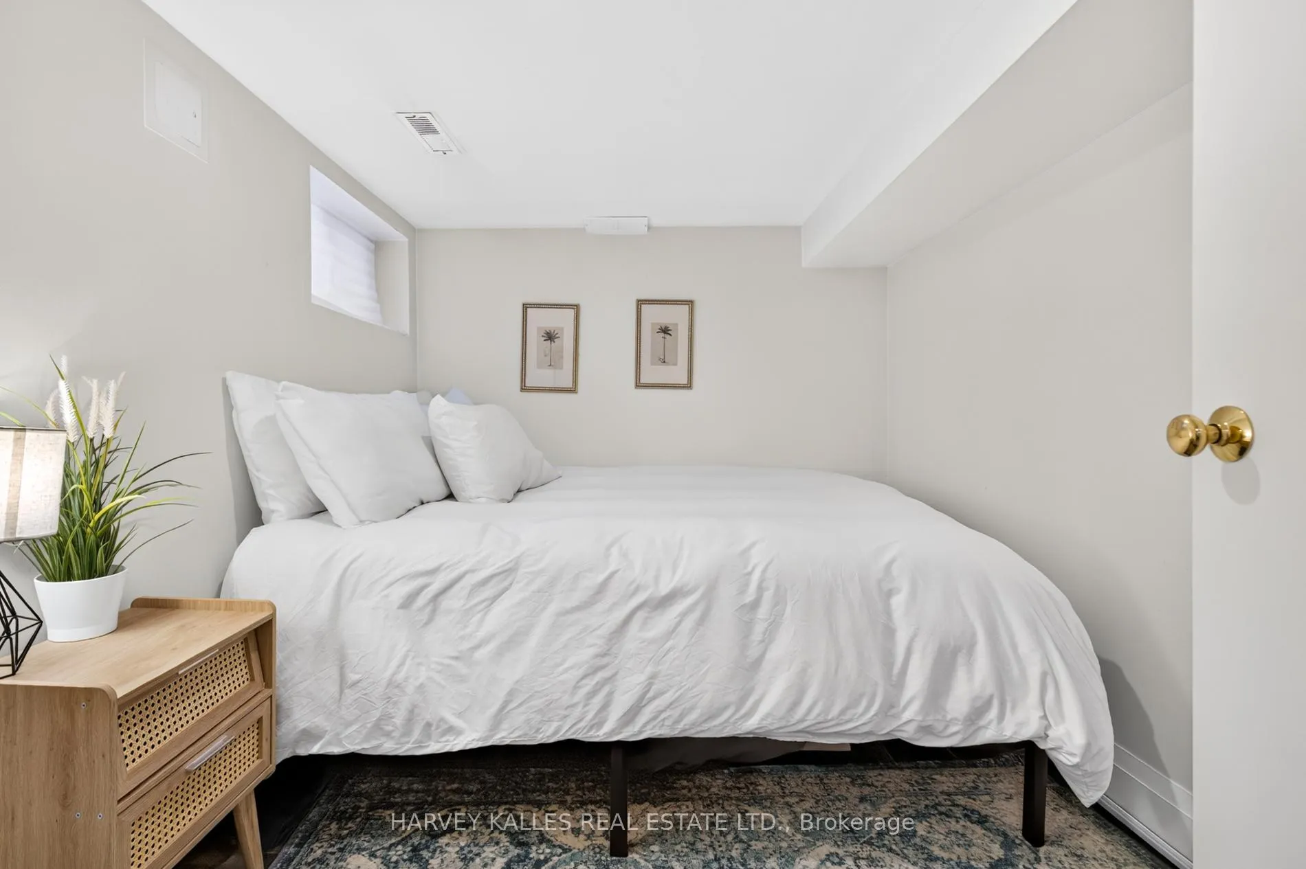 Photo 26 of 117 Dawes Road, Toronto, Crescent Town — HOMEH