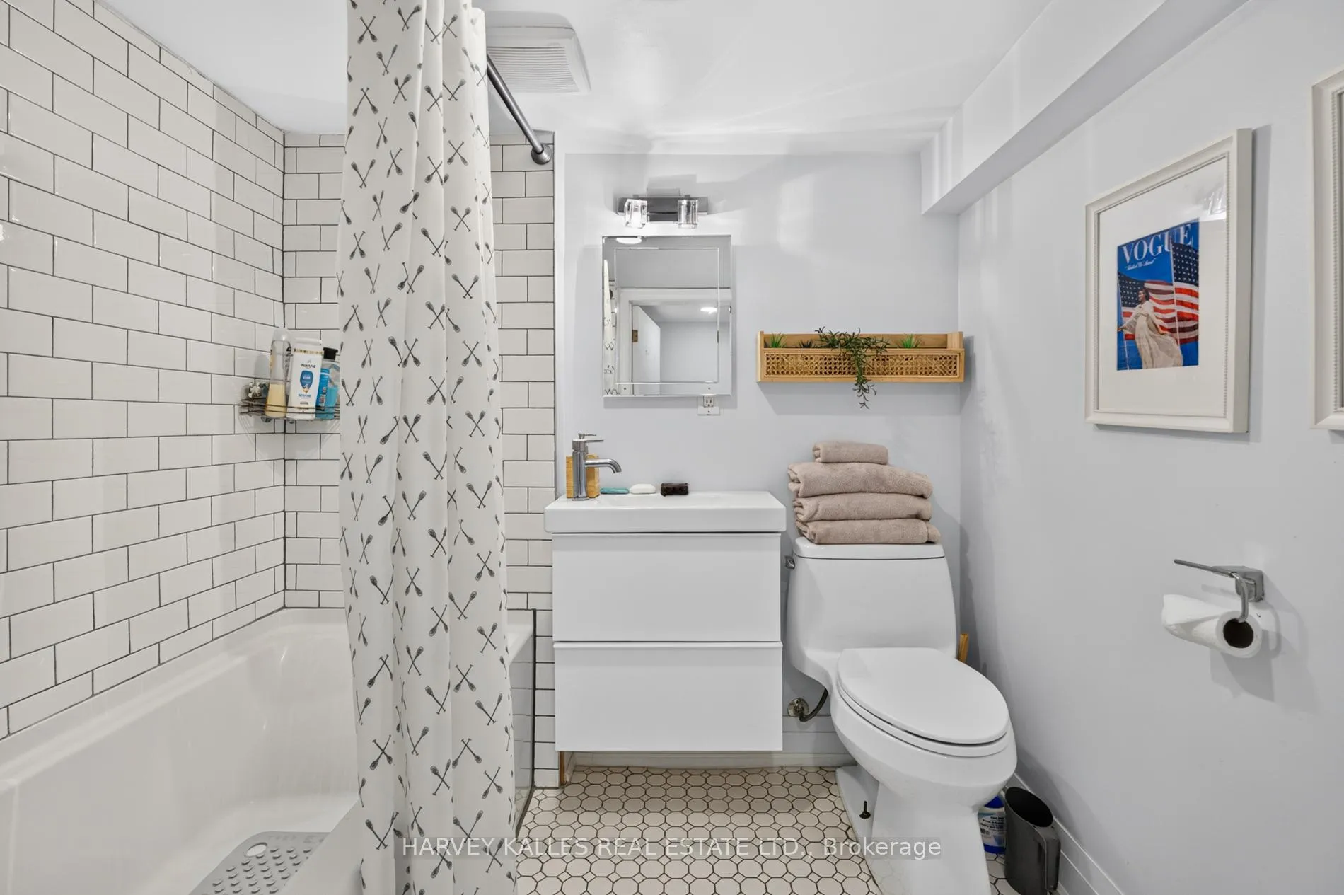 Photo 27 of 117 Dawes Road, Toronto, Crescent Town — HOMEH