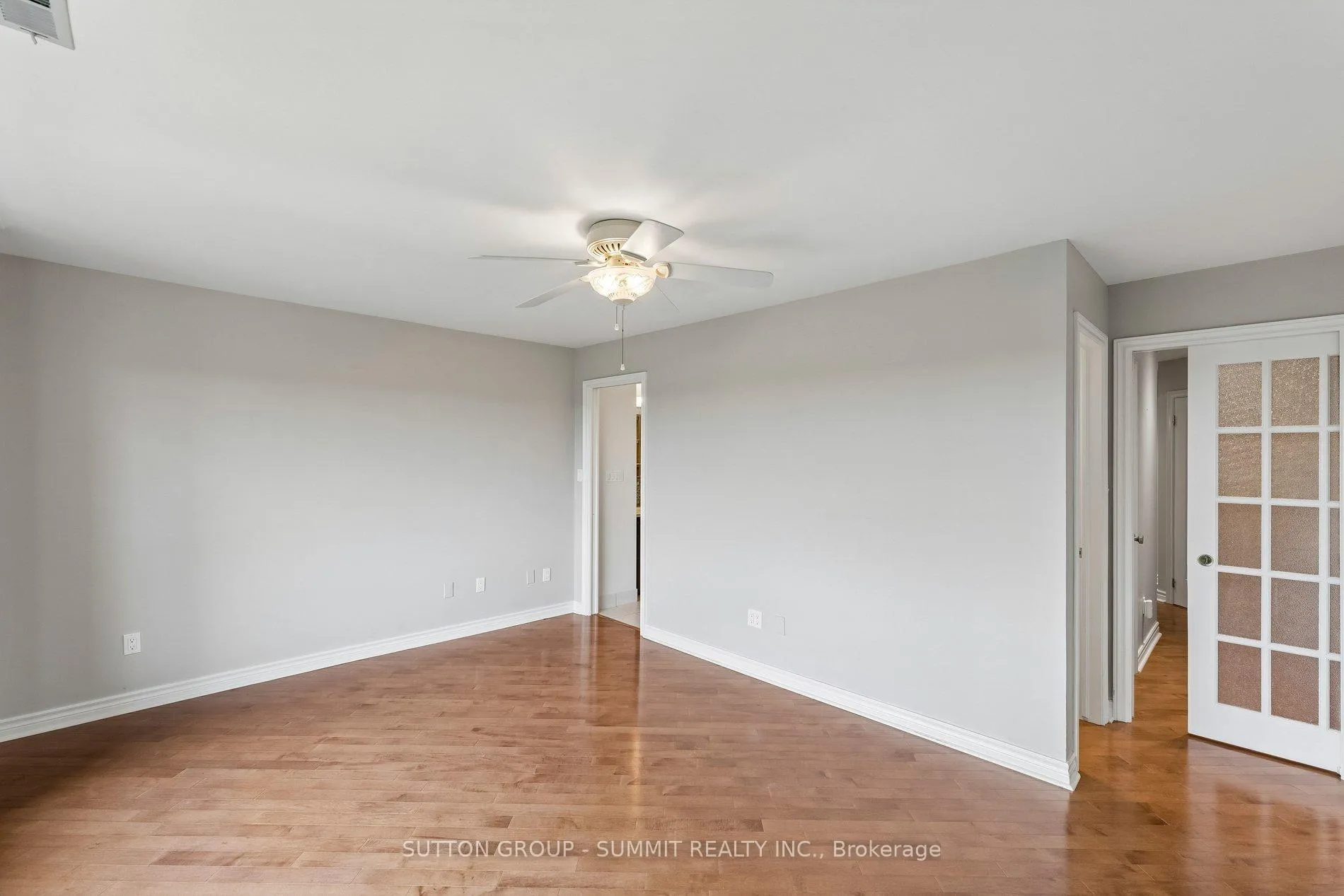 Photo 30 of Unit 1102, 19 King Street, London, East K — HOMEH