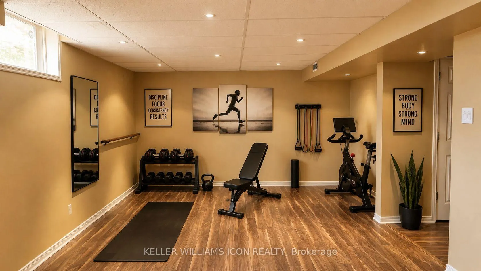 Photo 12 of 89 Cambior Crescent, Ottawa, Kanata - Kanata Lakes/Heritage Hills — HOMEH