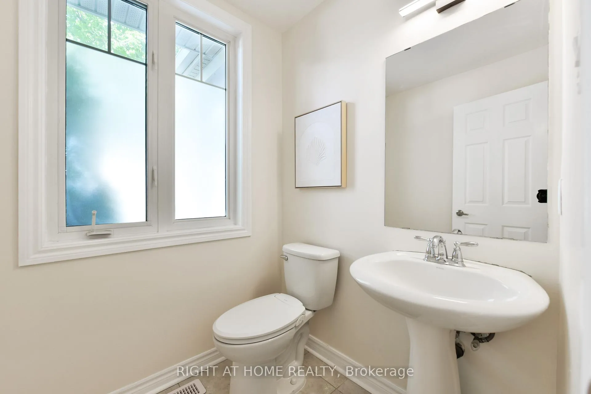 Photo 6 of 1053 Pampero Crescent, Ottawa, Stittsville (North) — HOMEH