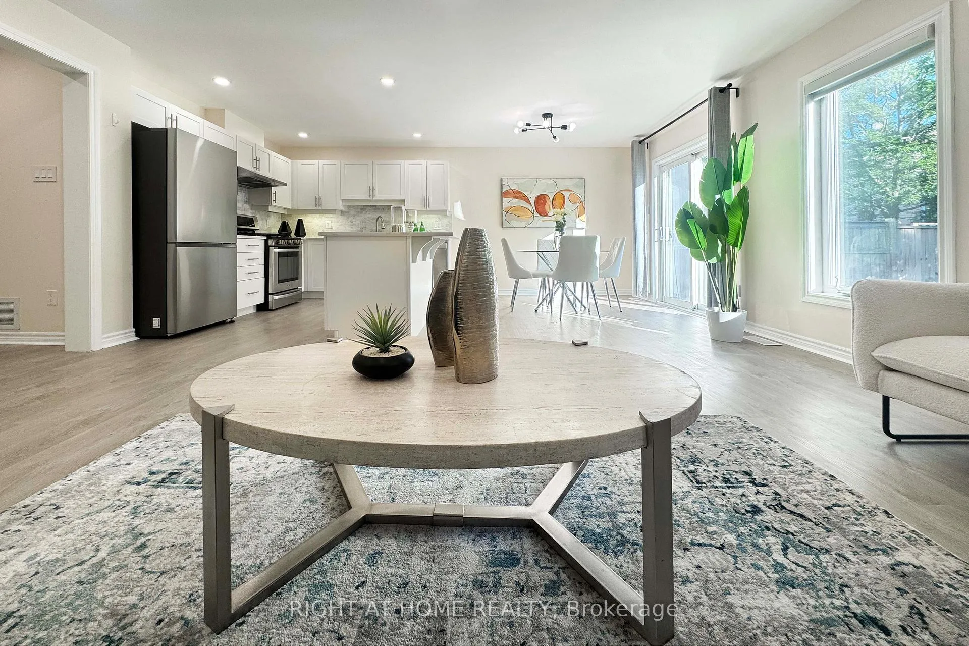 Photo 17 of 1053 Pampero Crescent, Ottawa, Stittsville (North) — HOMEH