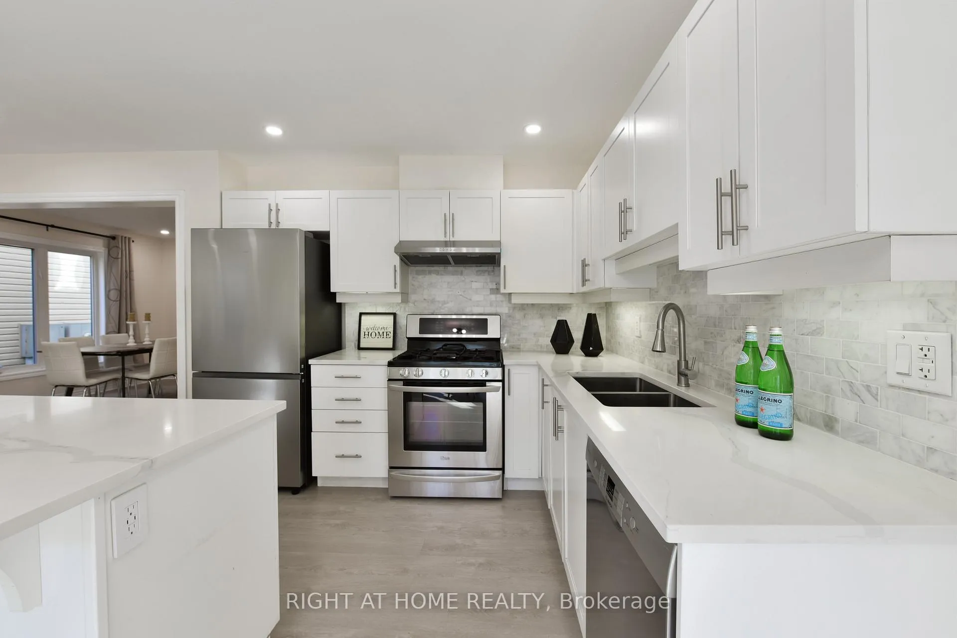 Photo 22 of 1053 Pampero Crescent, Ottawa, Stittsville (North) — HOMEH